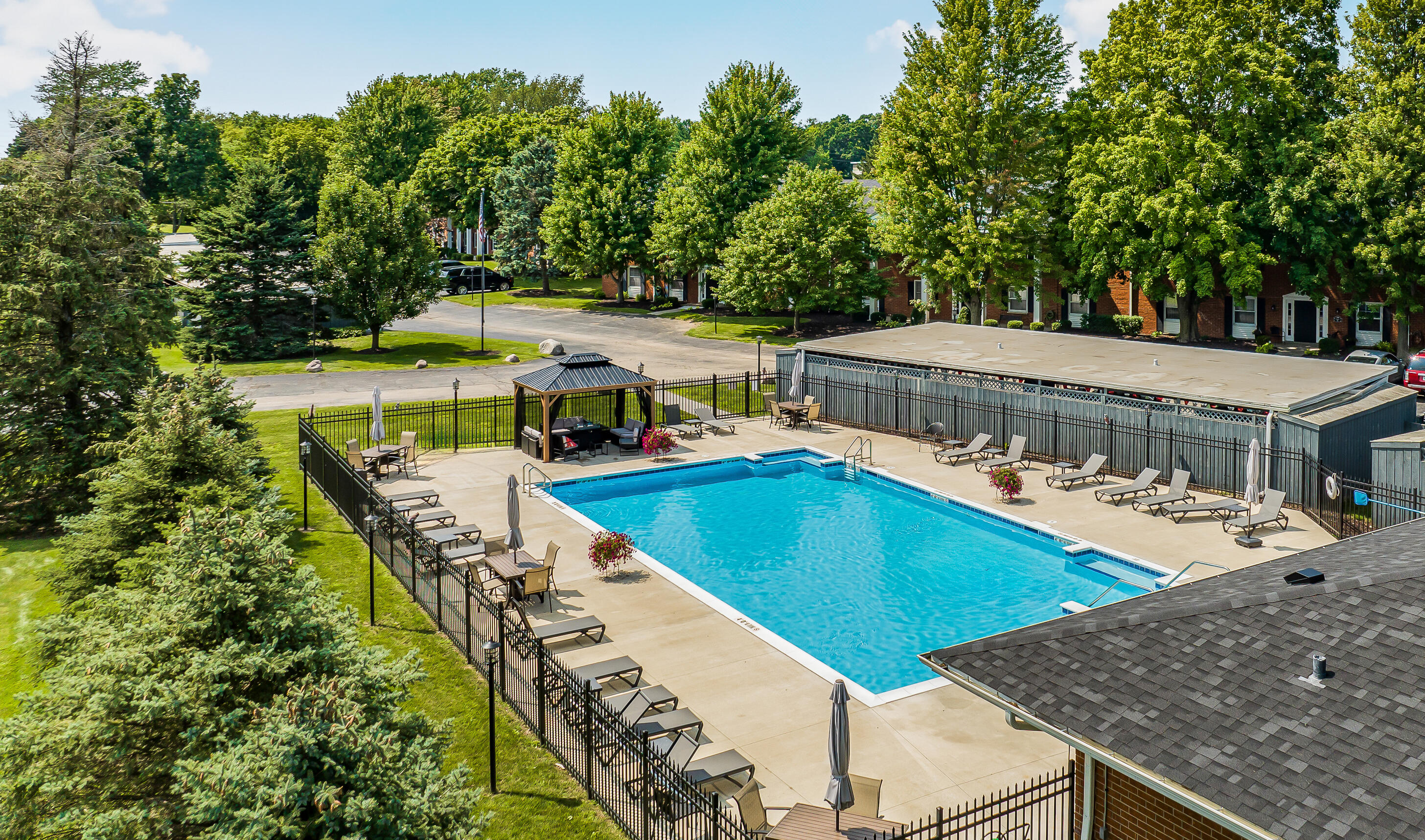348 County Road B -