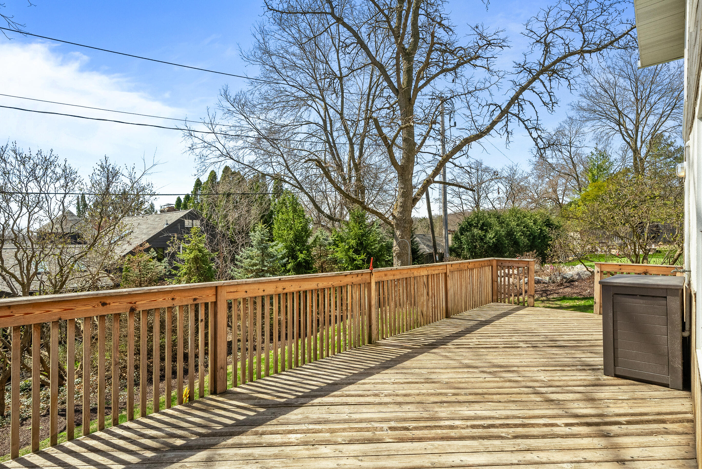 1540 W Main St