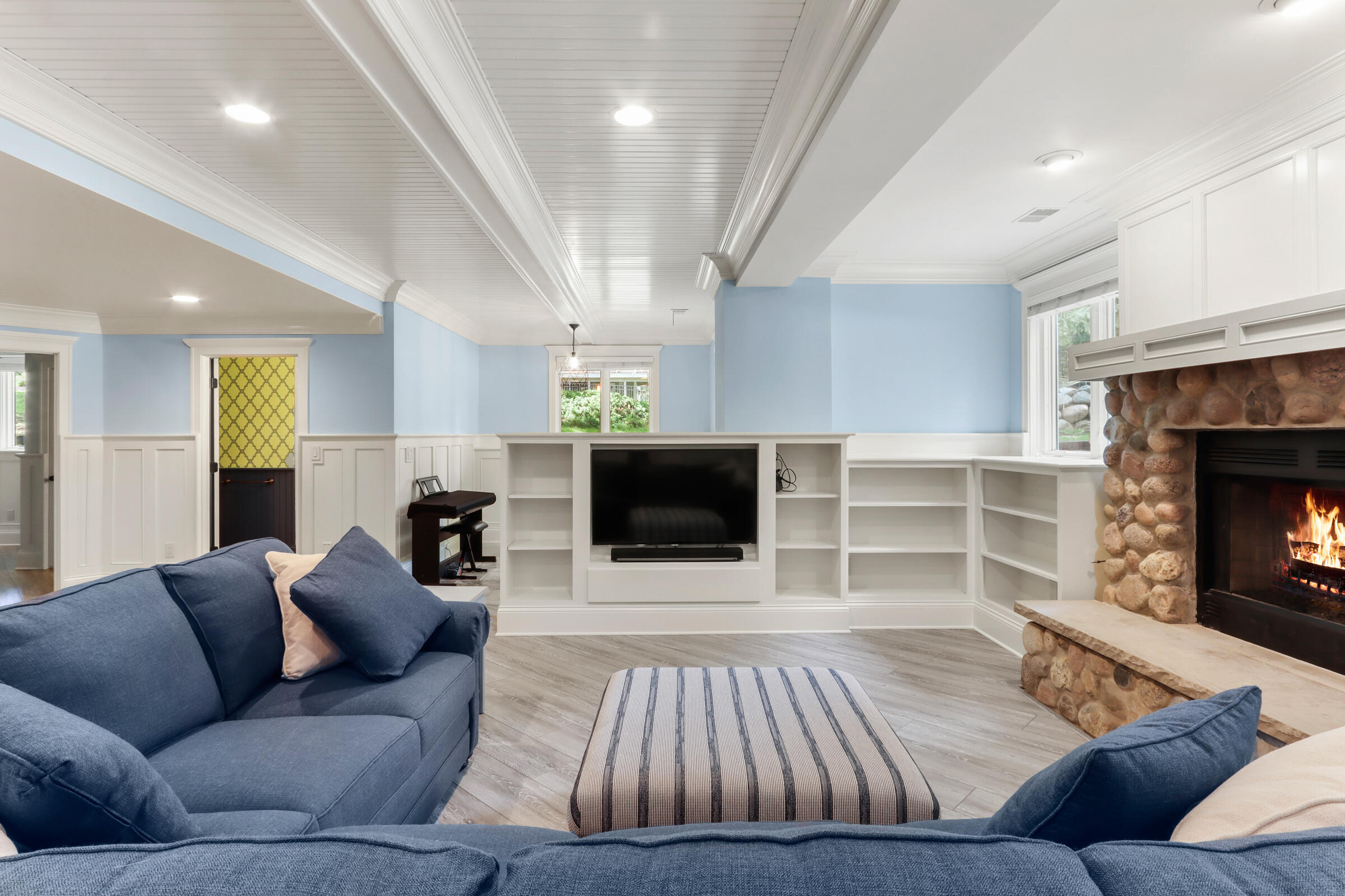 1019 Tarrant Dr
