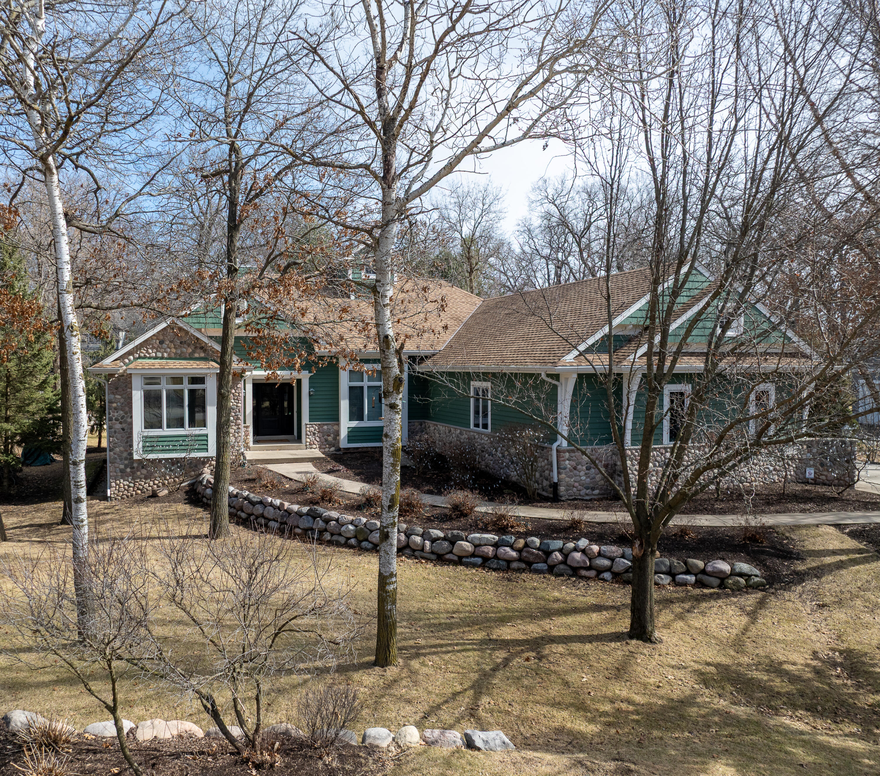 1019 Tarrant Dr