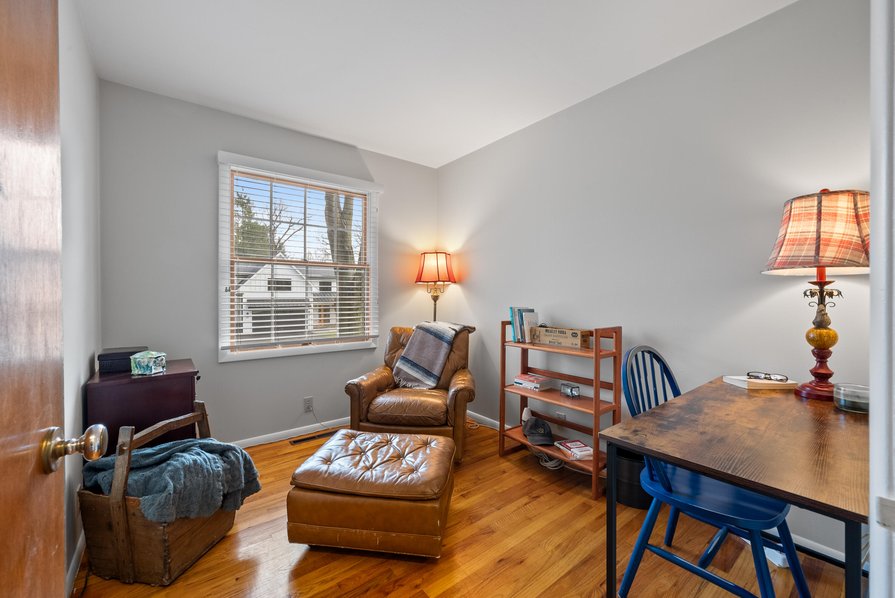 438 Sylvan Dr