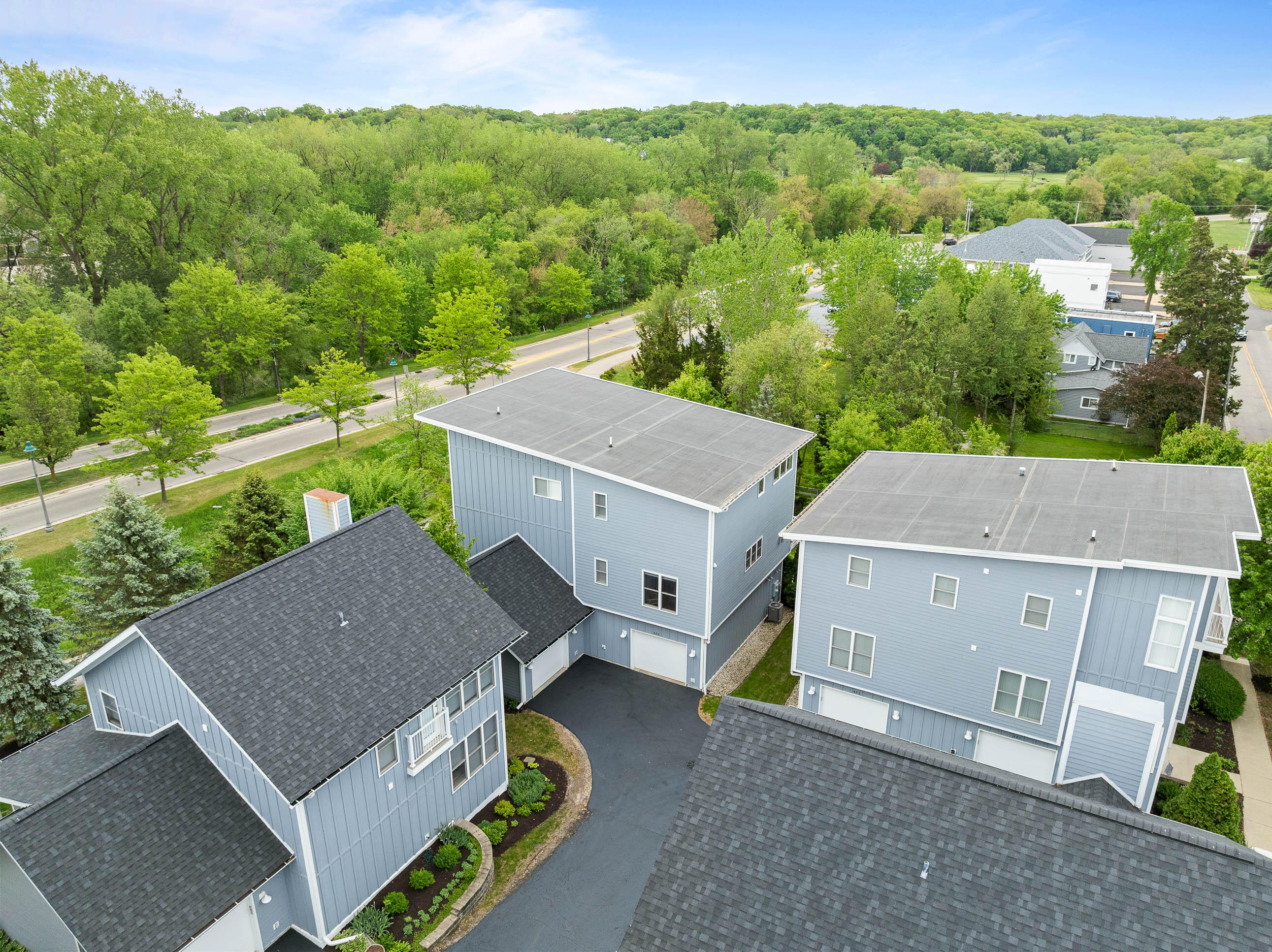 485 Mill St