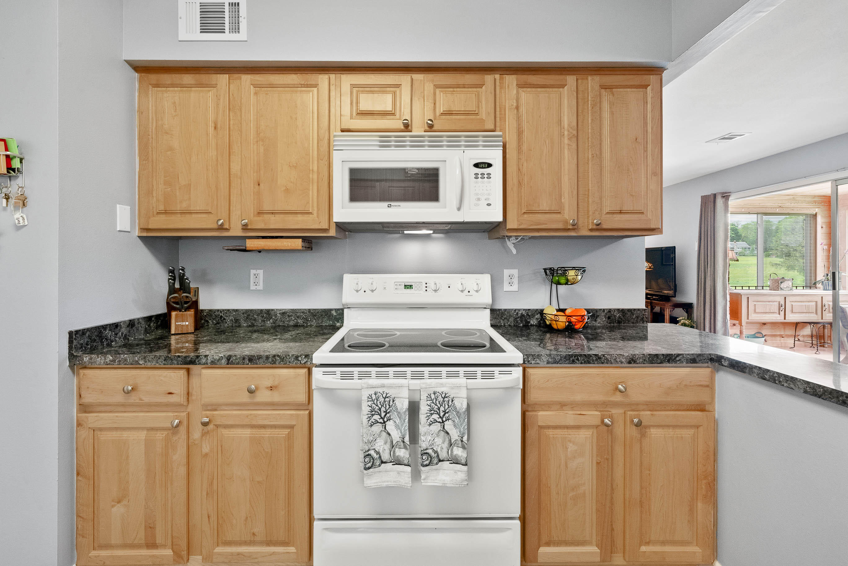 348 County Rd B -