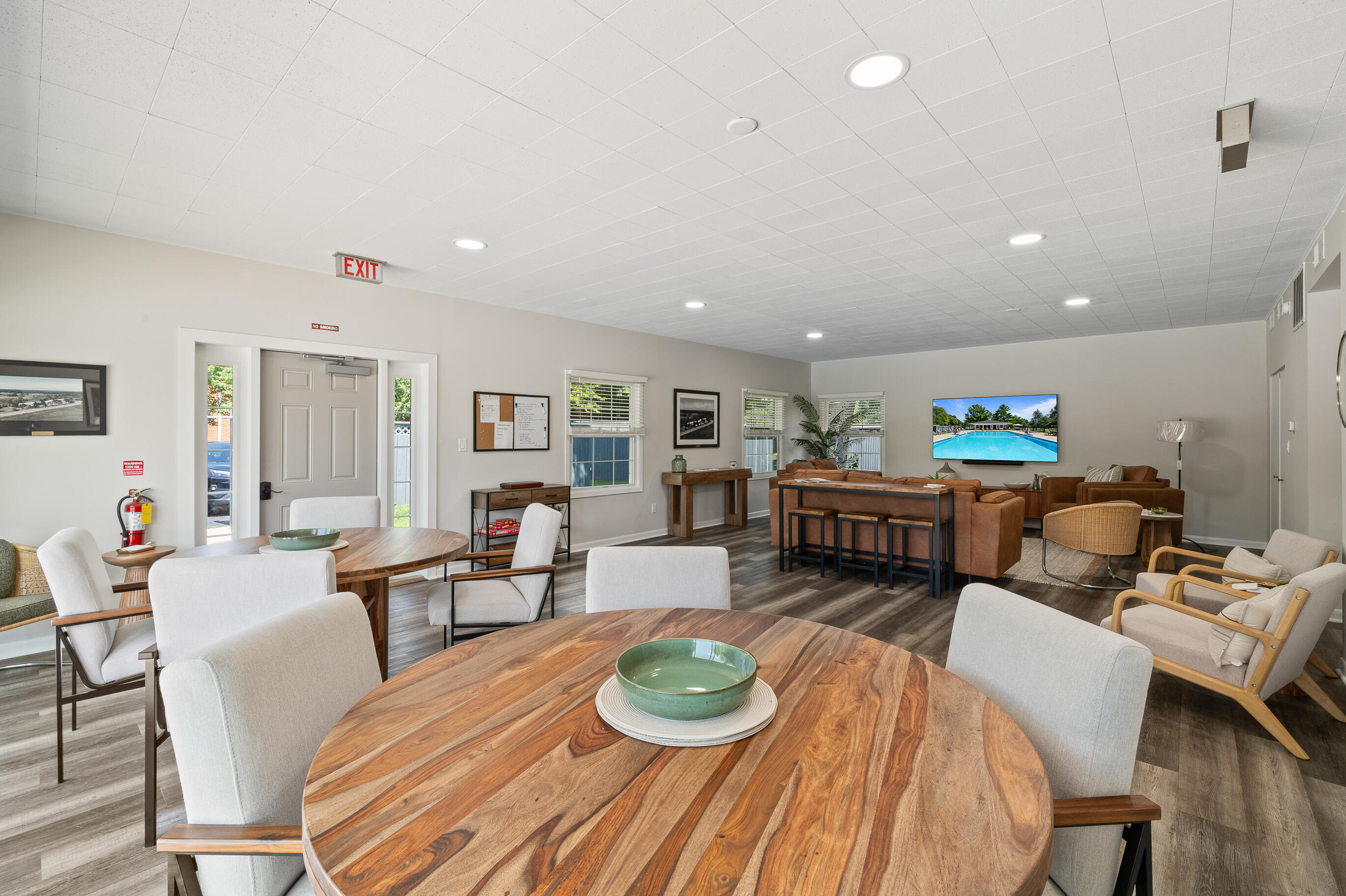 348 County Rd B -
