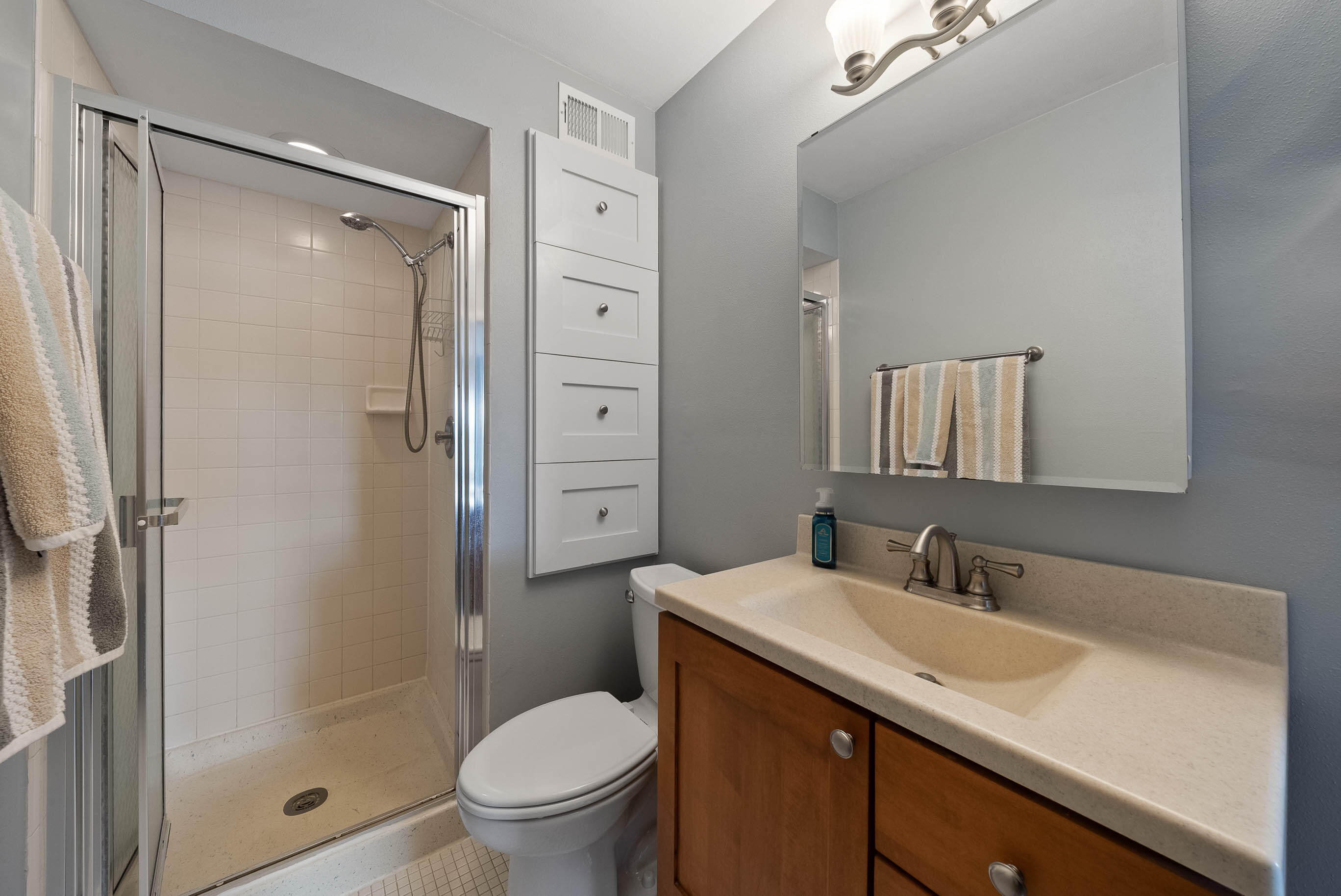 348 County Rd B -