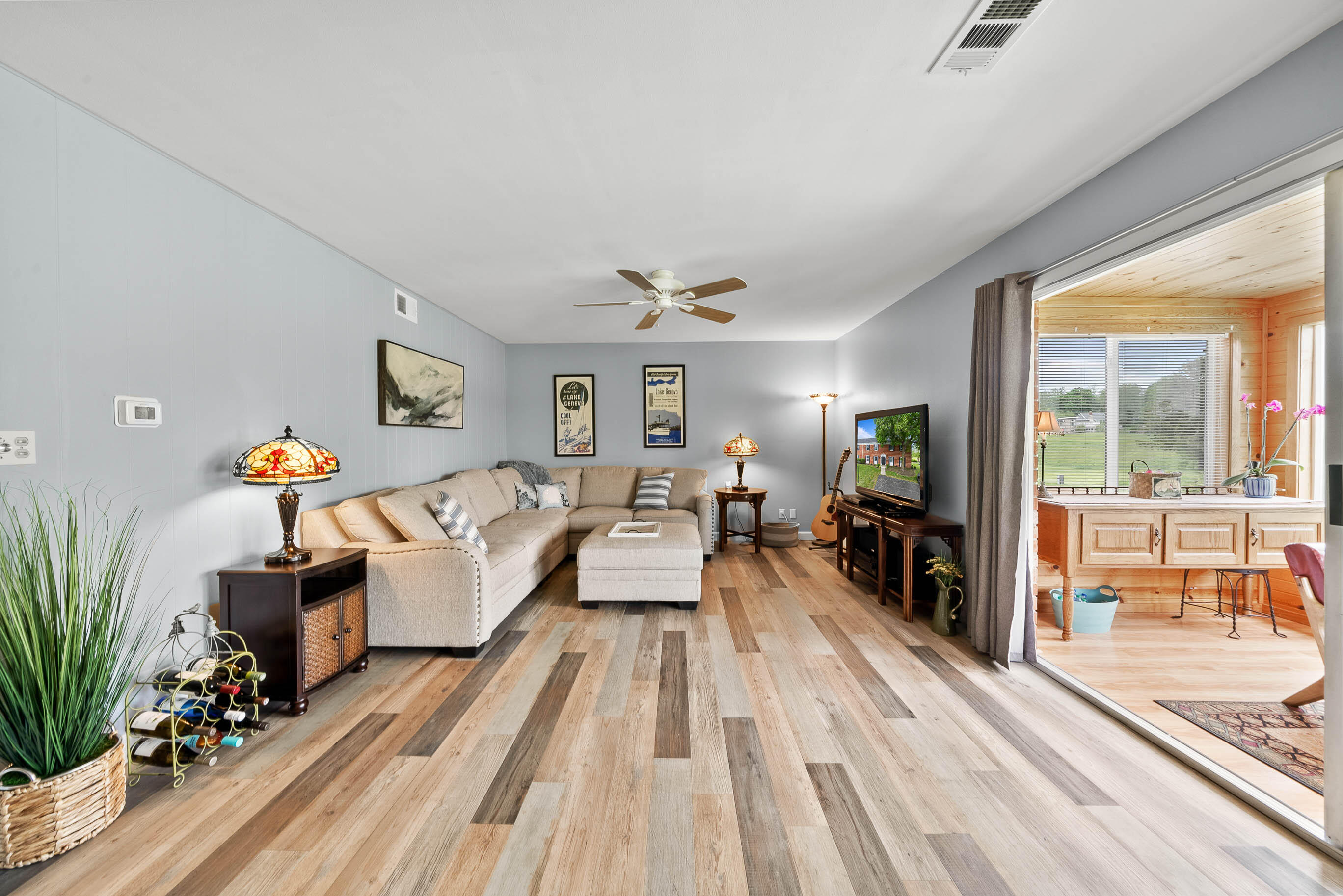 348 County Rd B -