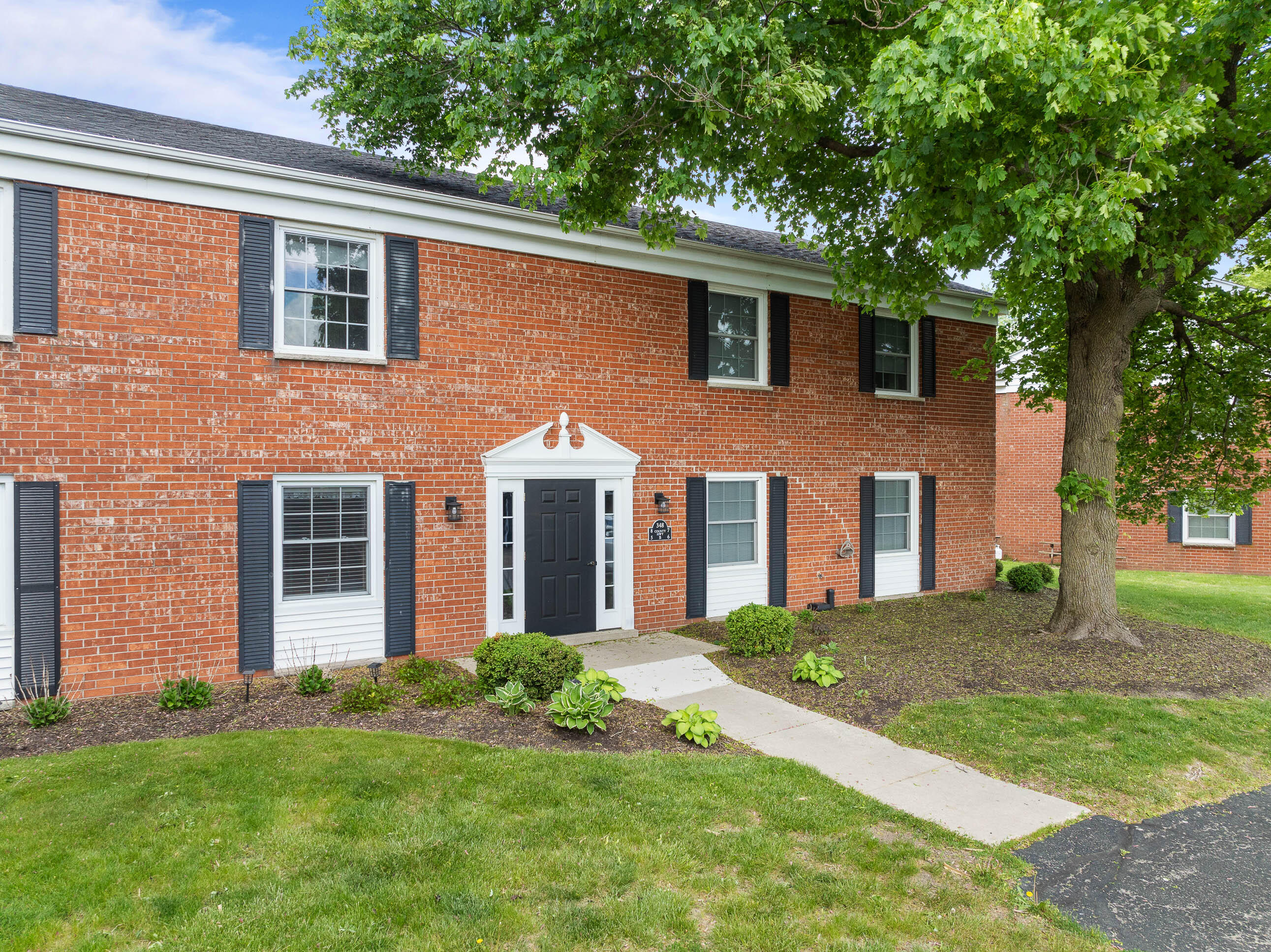 348 County Rd B -