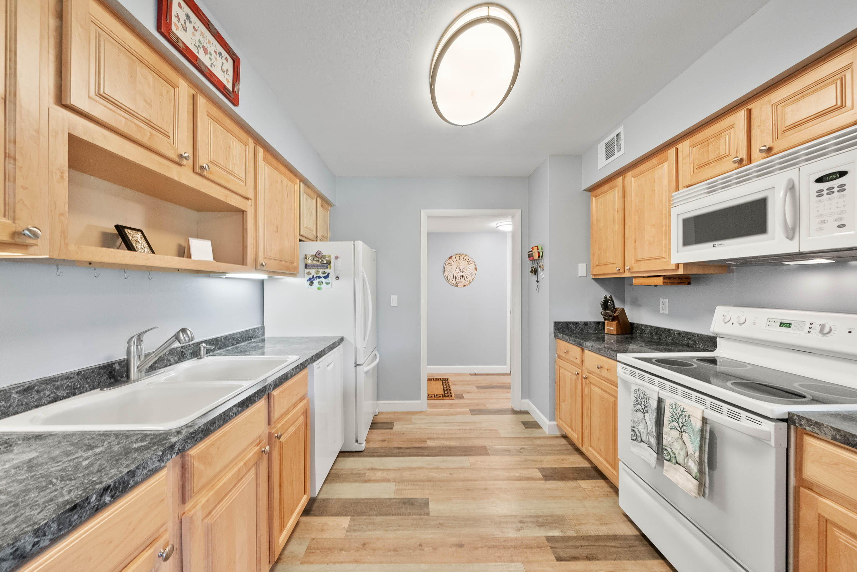 348 County Rd B -
