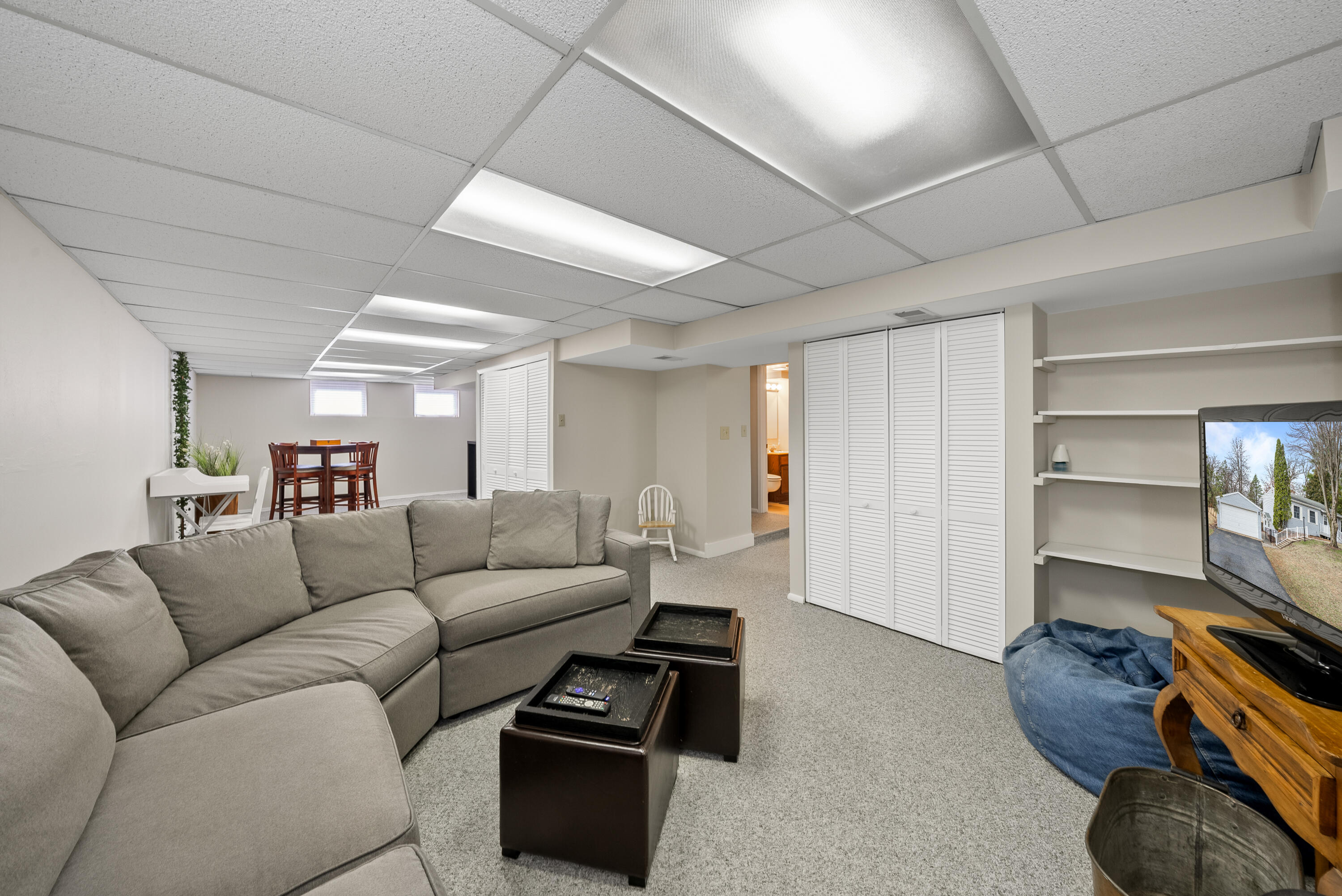 438 Sylvan Dr
