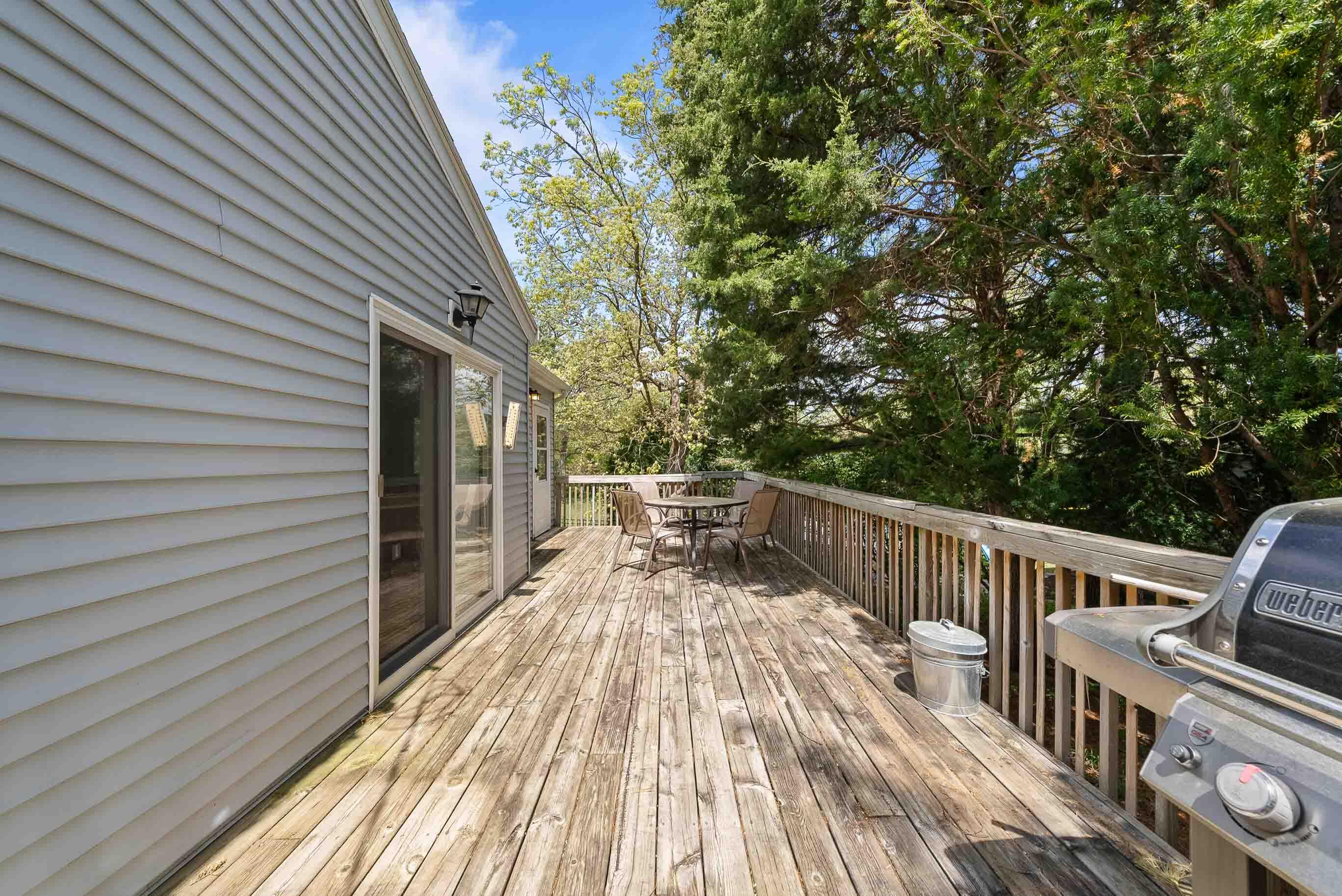 438 Sylvan Dr