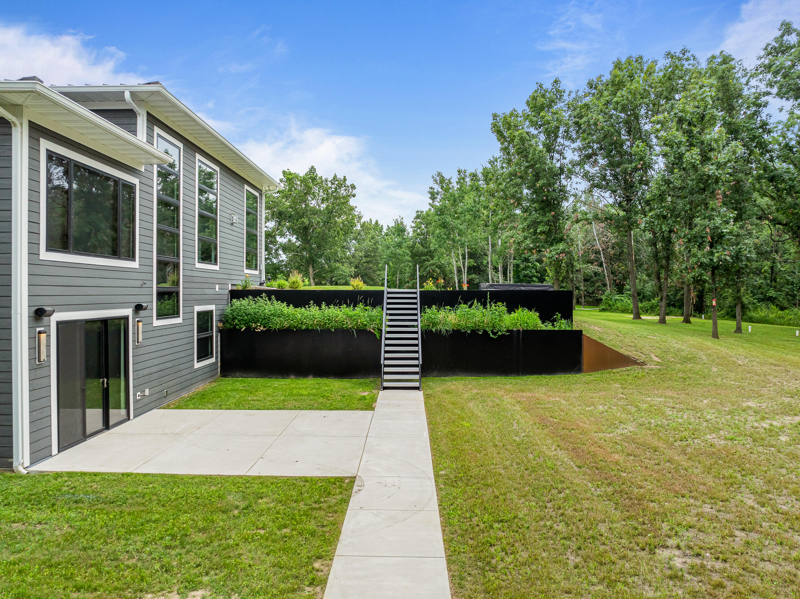 W3830 Scotch Bush Rd