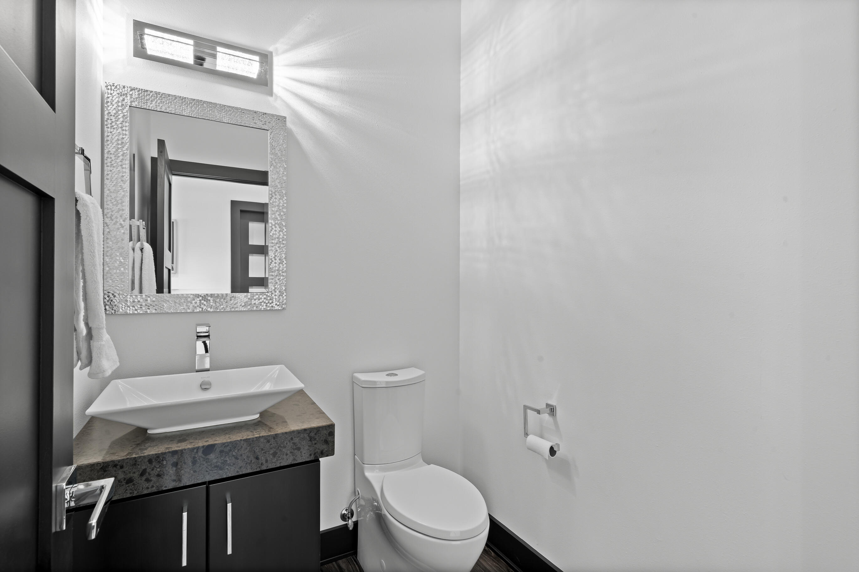 W3830 Scotch Bush Rd