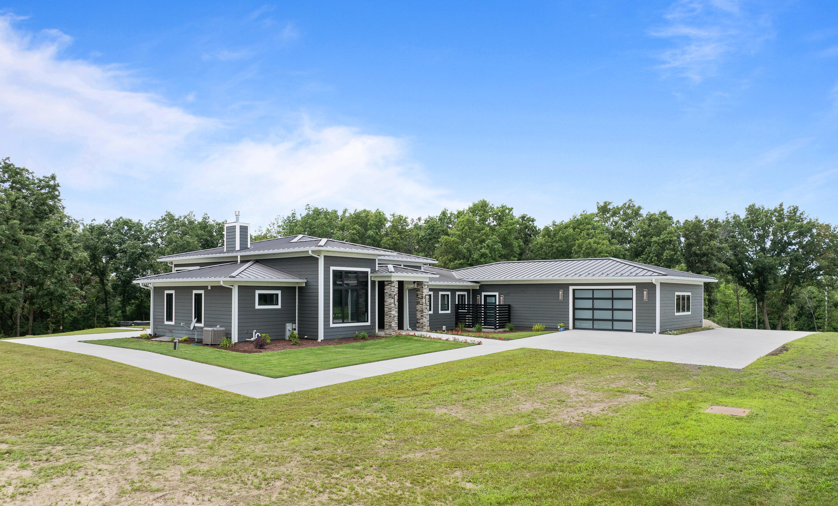W3830 Scotch Bush Rd