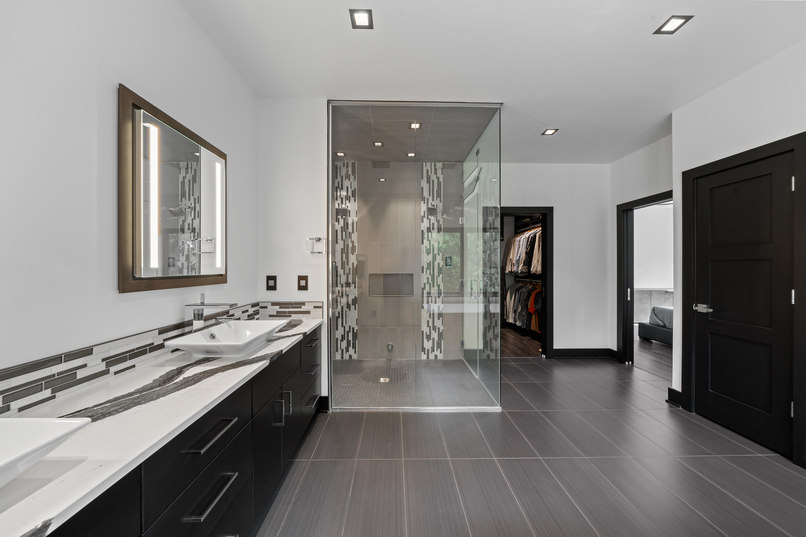 W3830 Scotch Bush Rd