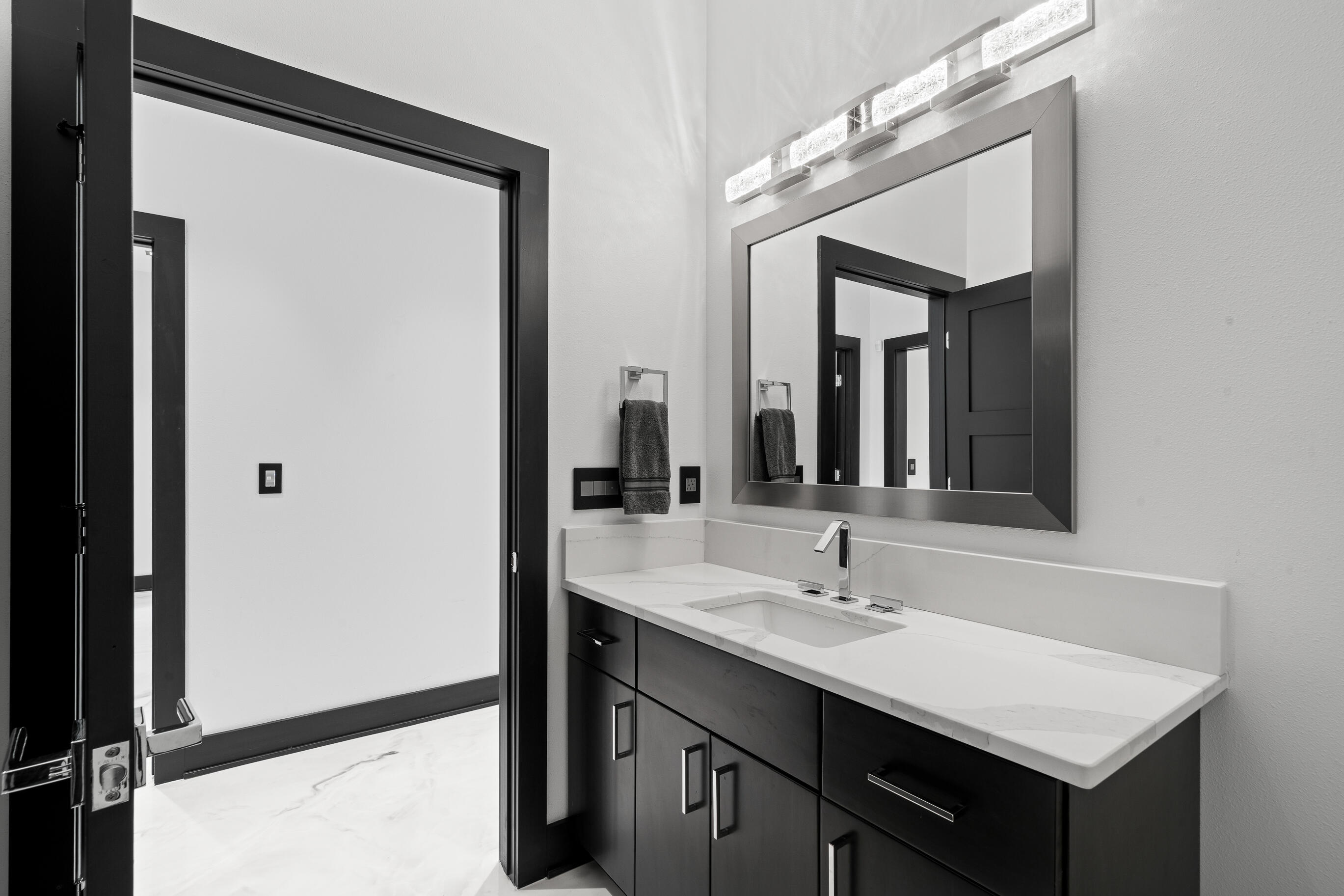 W3830 Scotch Bush Rd