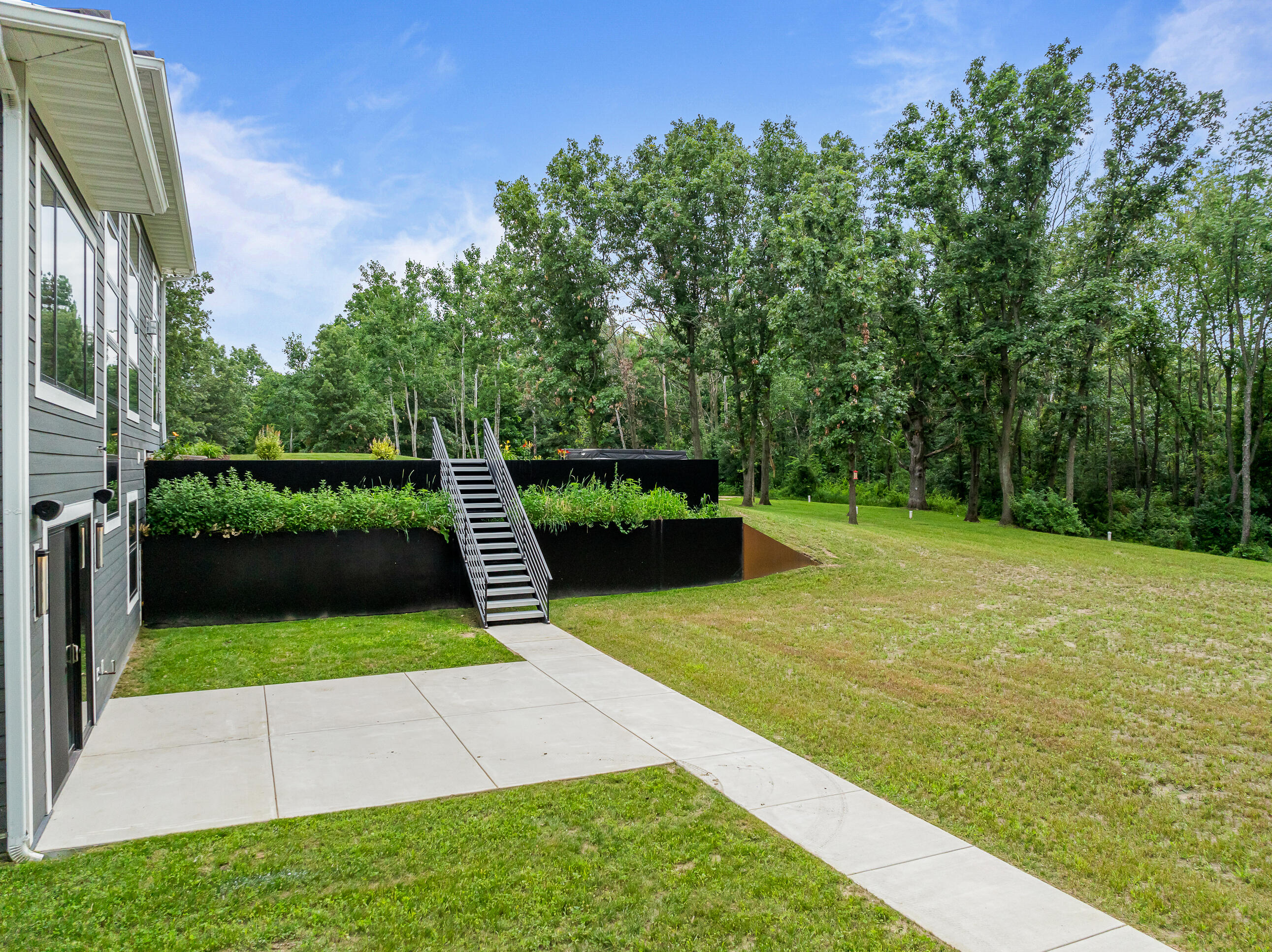 W3830 Scotch Bush Rd