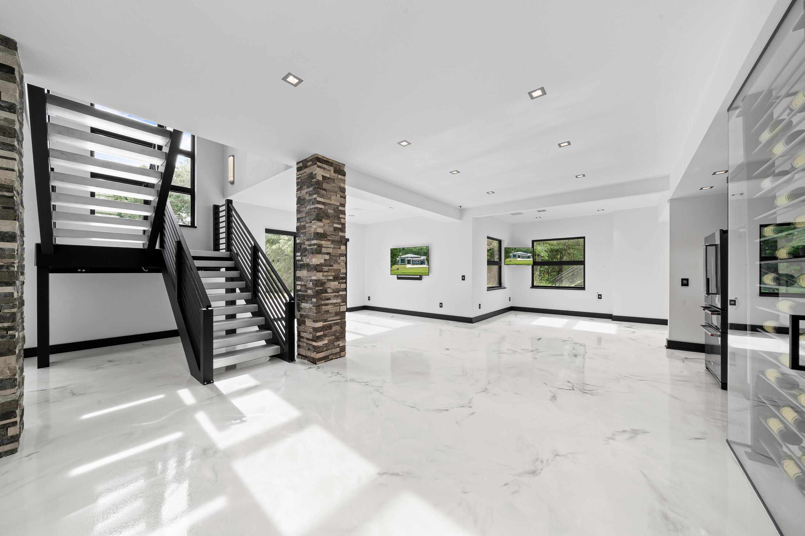 W3830 Scotch Bush Rd