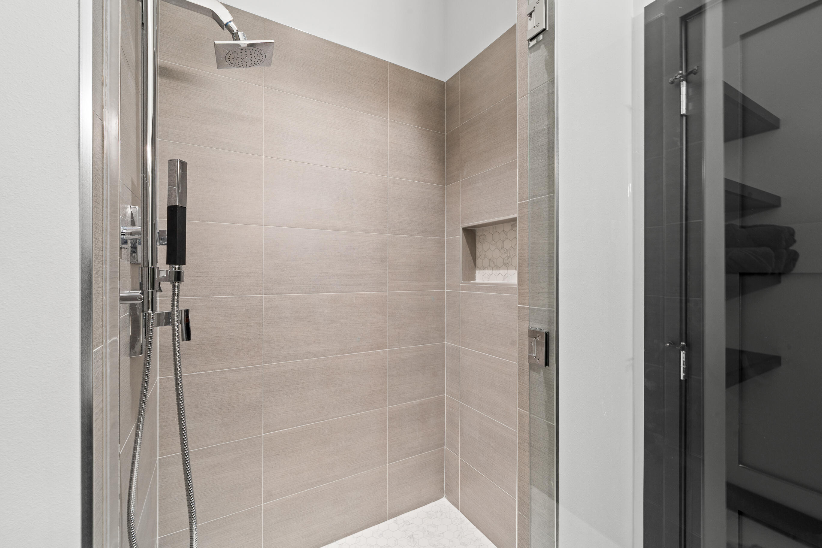 W3830 Scotch Bush Rd