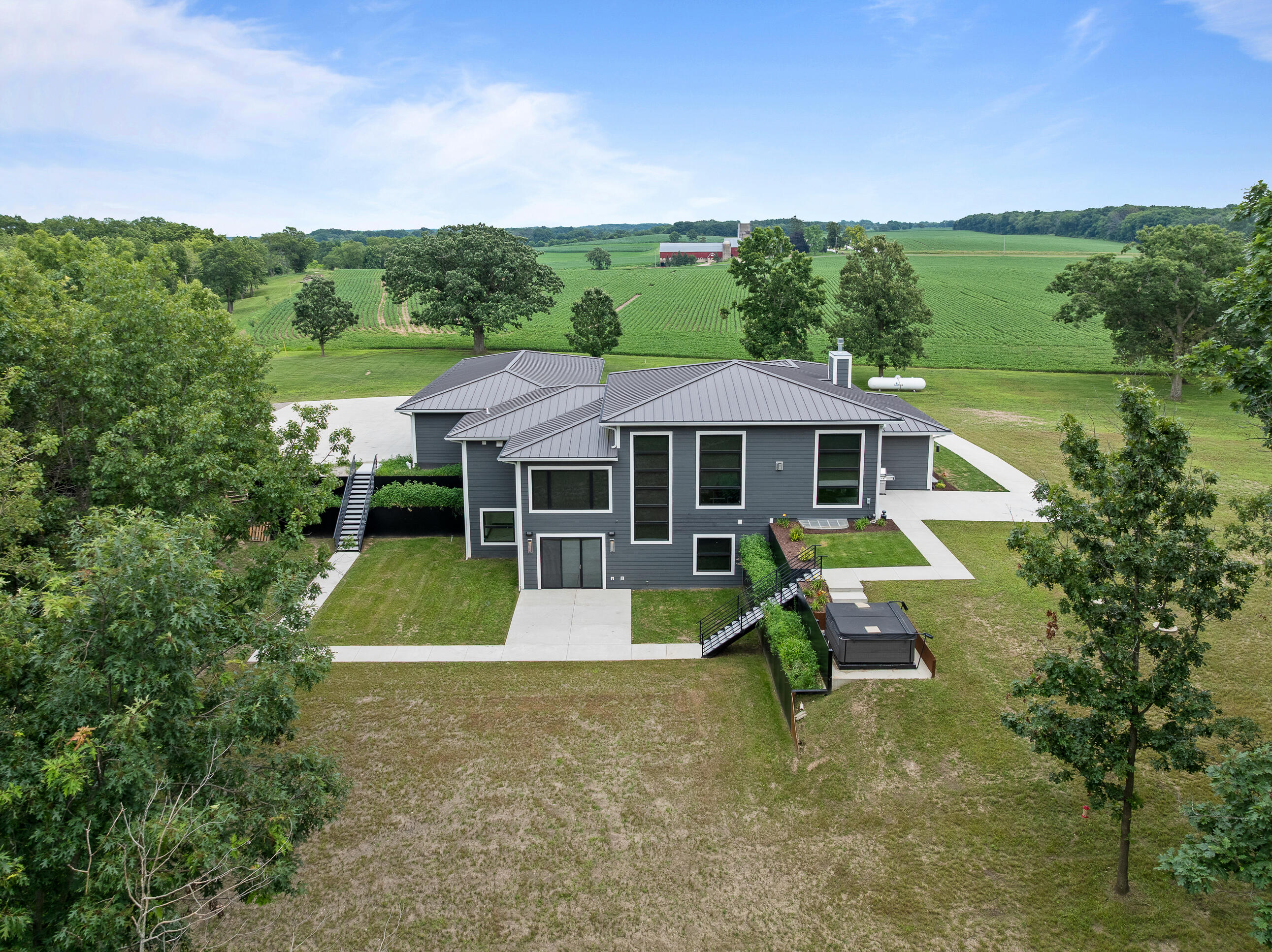 W3830 Scotch Bush Rd