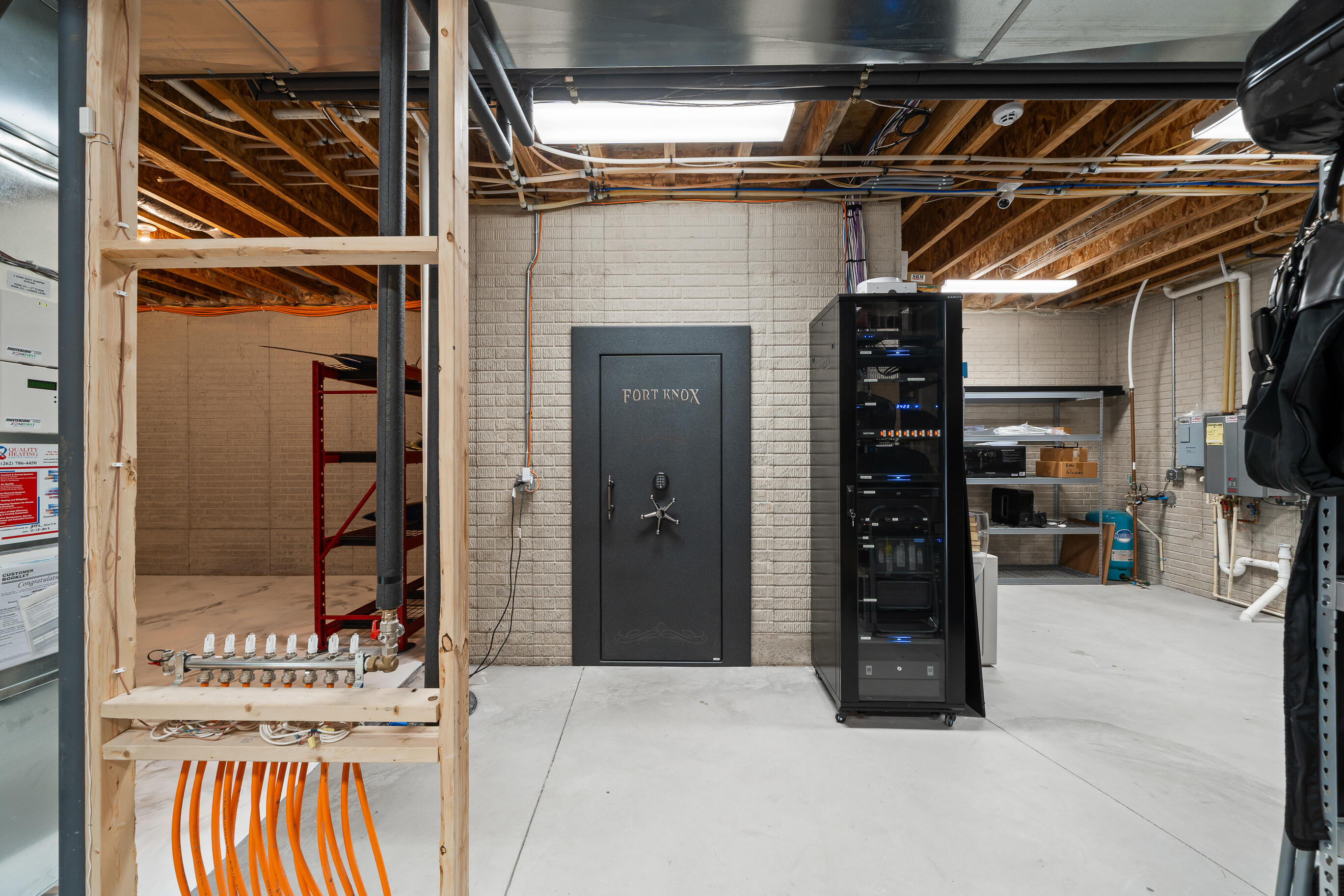 W3830 Scotch Bush Rd