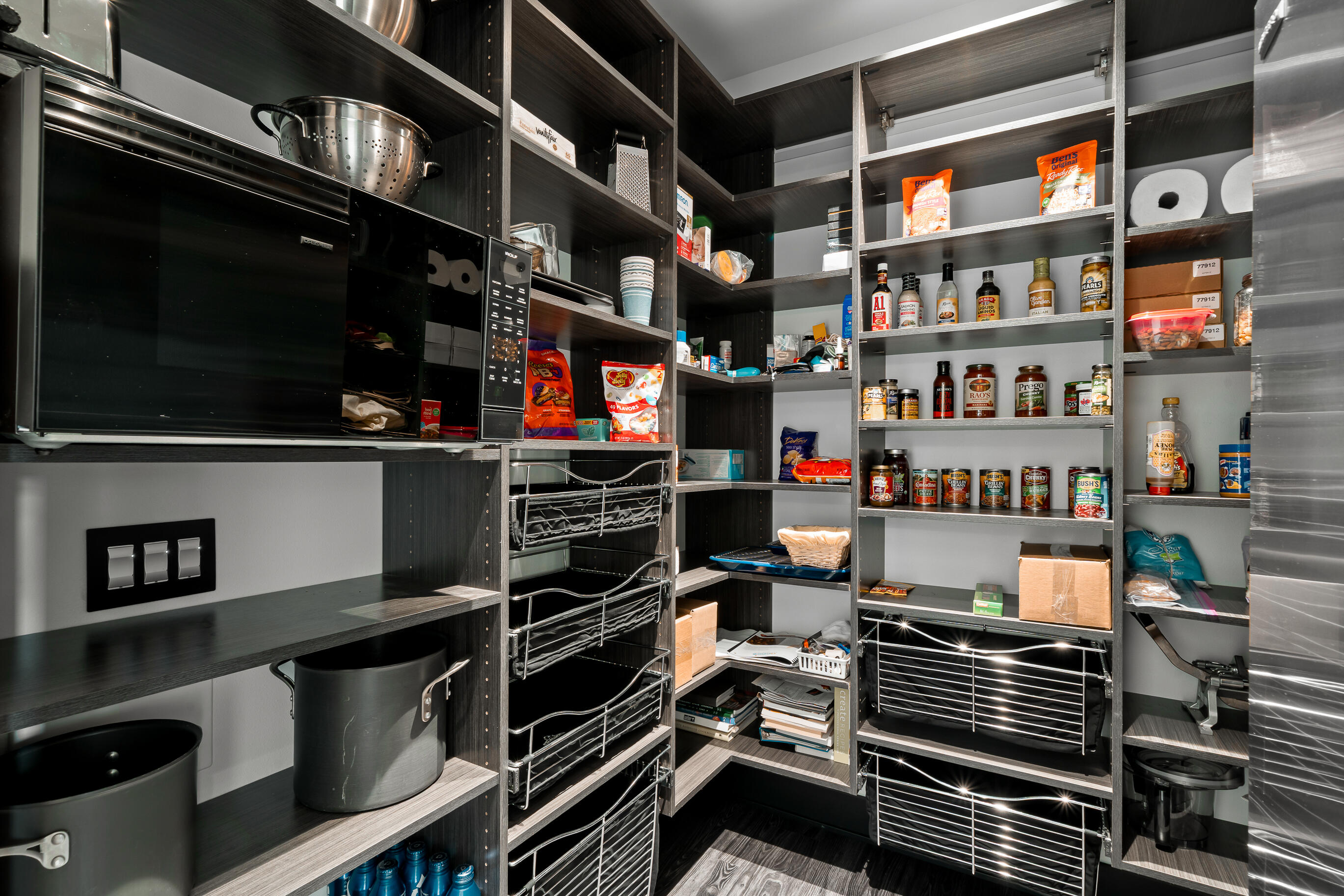 W3830 Scotch Bush Rd