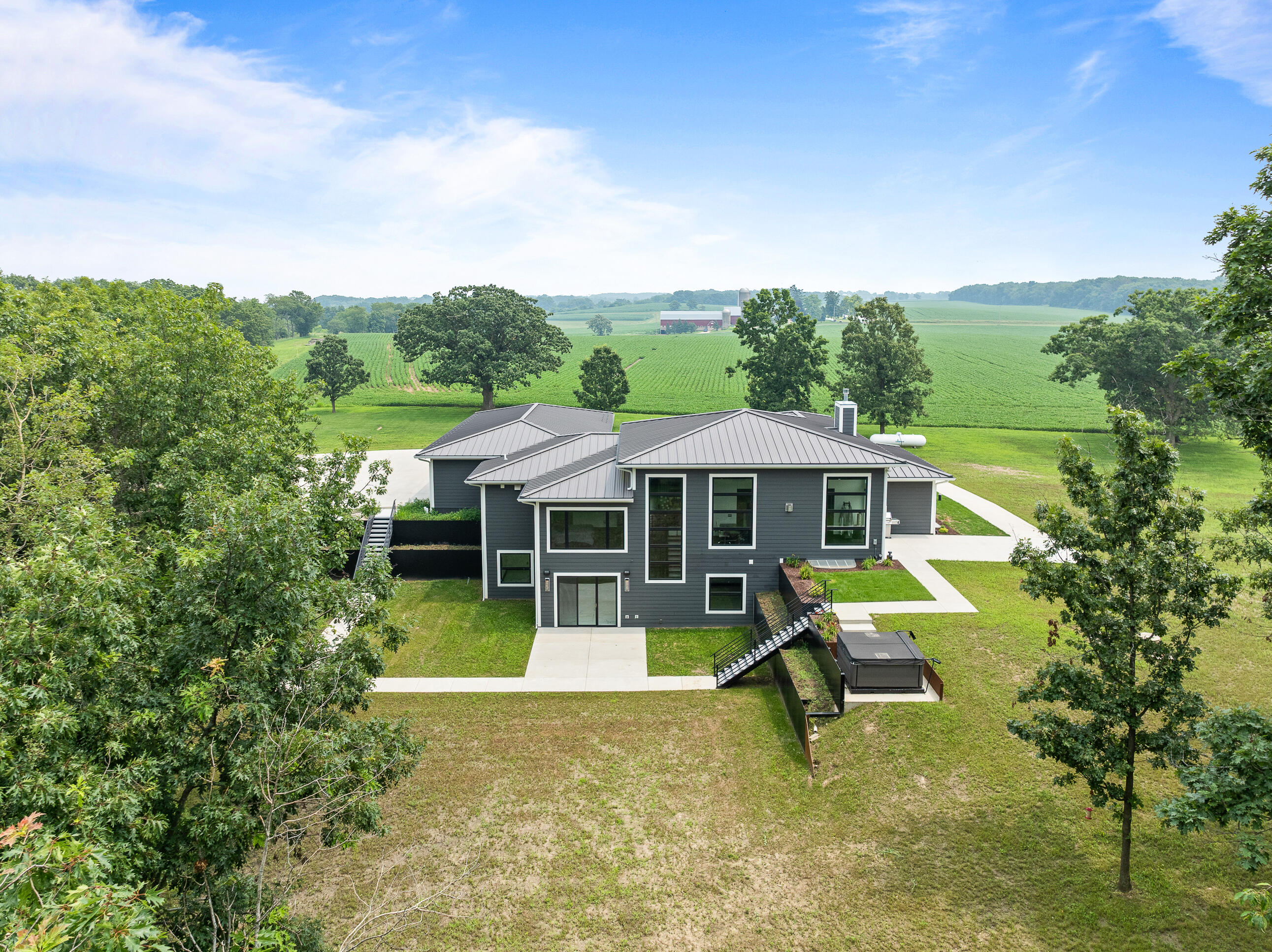 W3830 Scotch Bush Rd