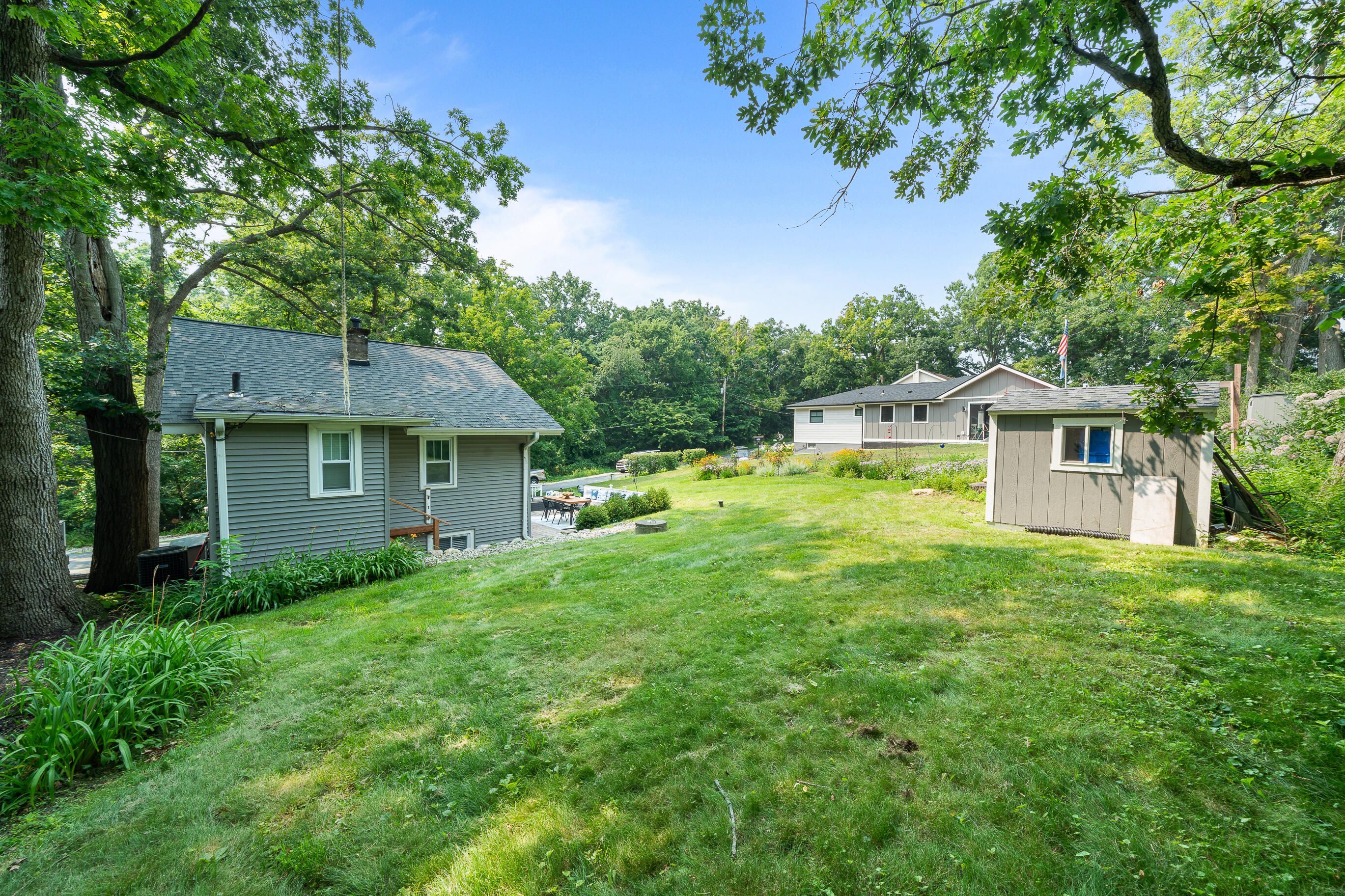 N1814 Highland Rd