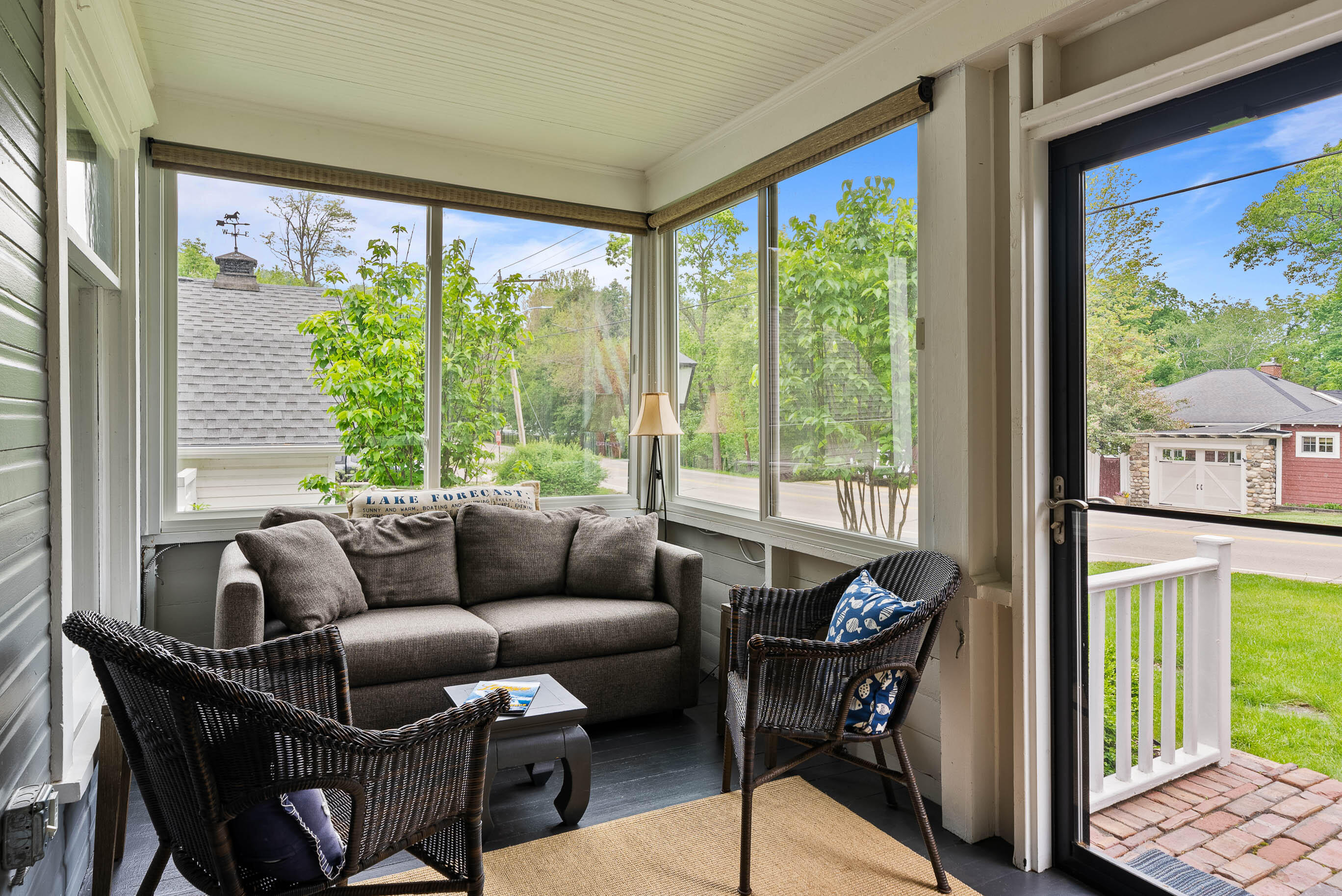 170 N Lakeshore Dr