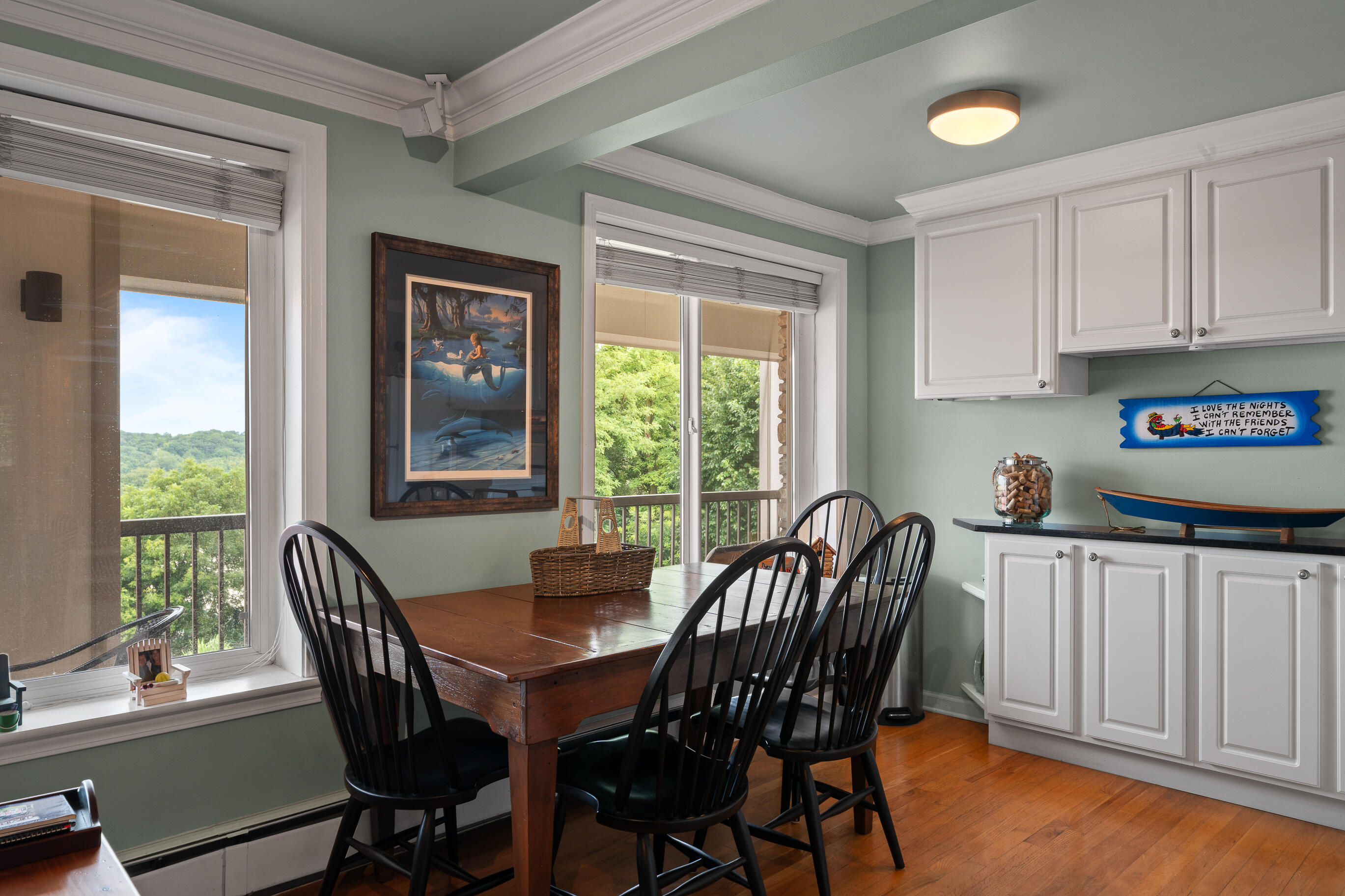 227 Dewey Ave Unit: 205
