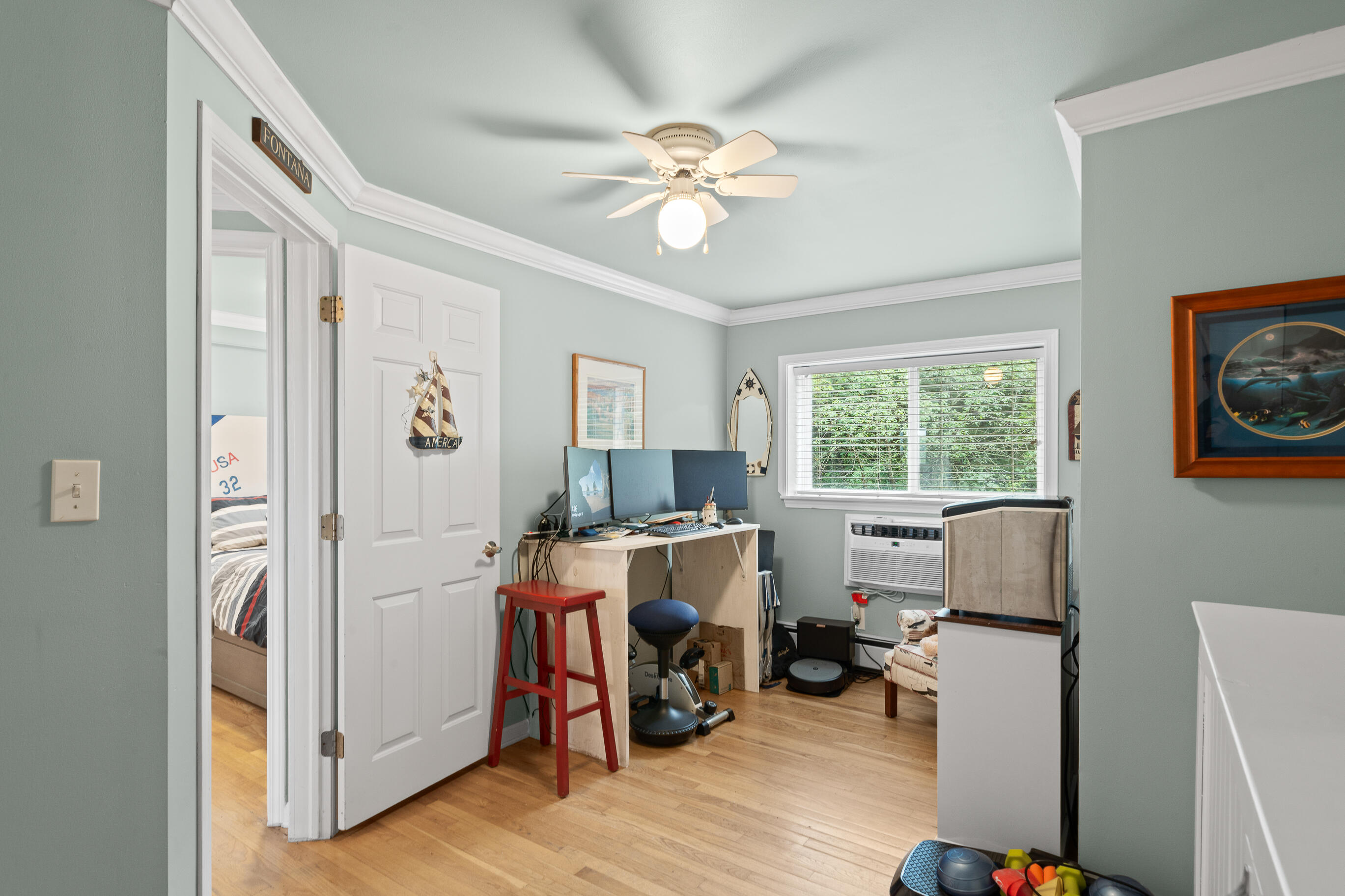 227 Dewey Ave Unit: 205
