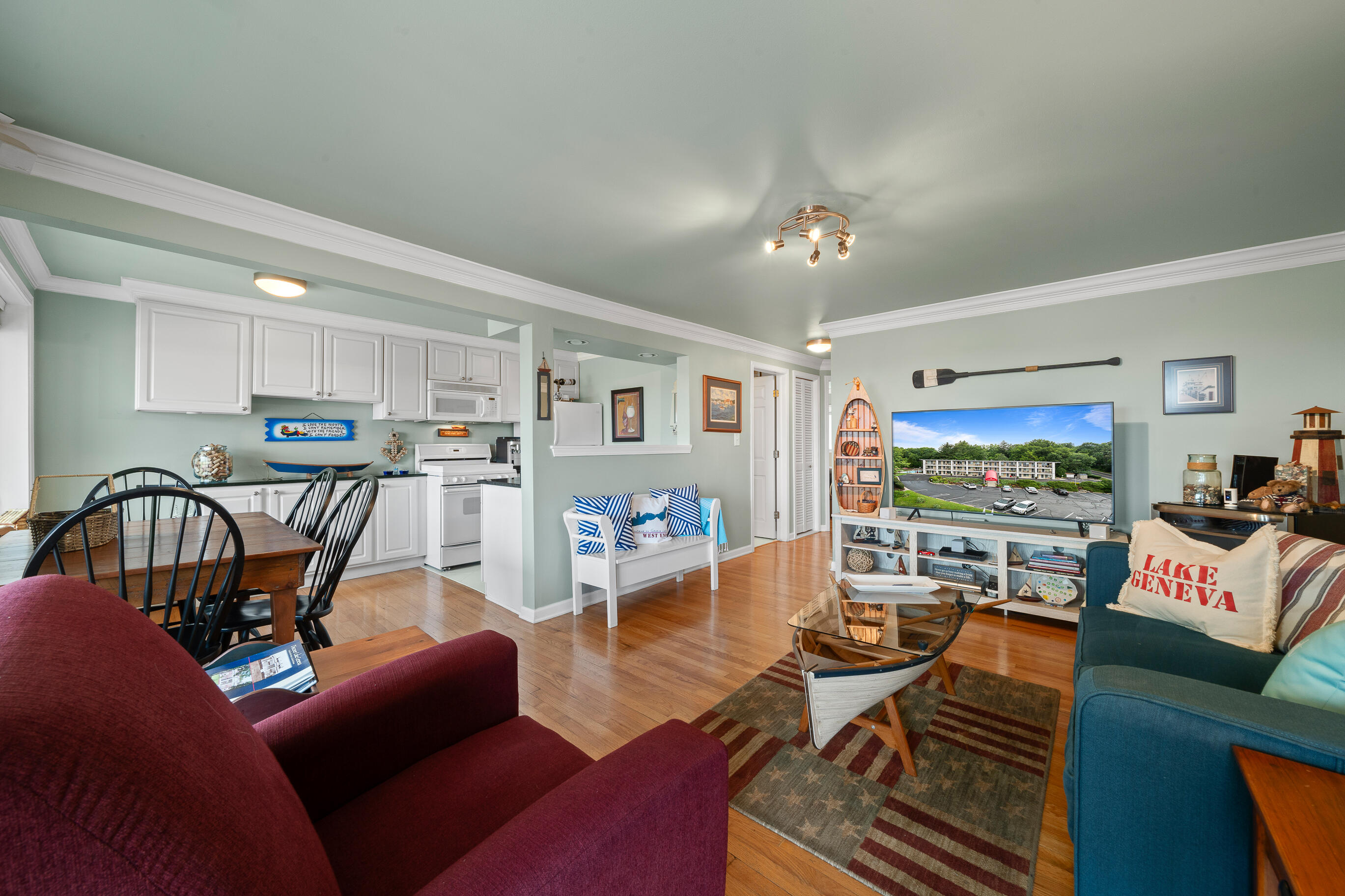 227 Dewey Ave Unit: 205