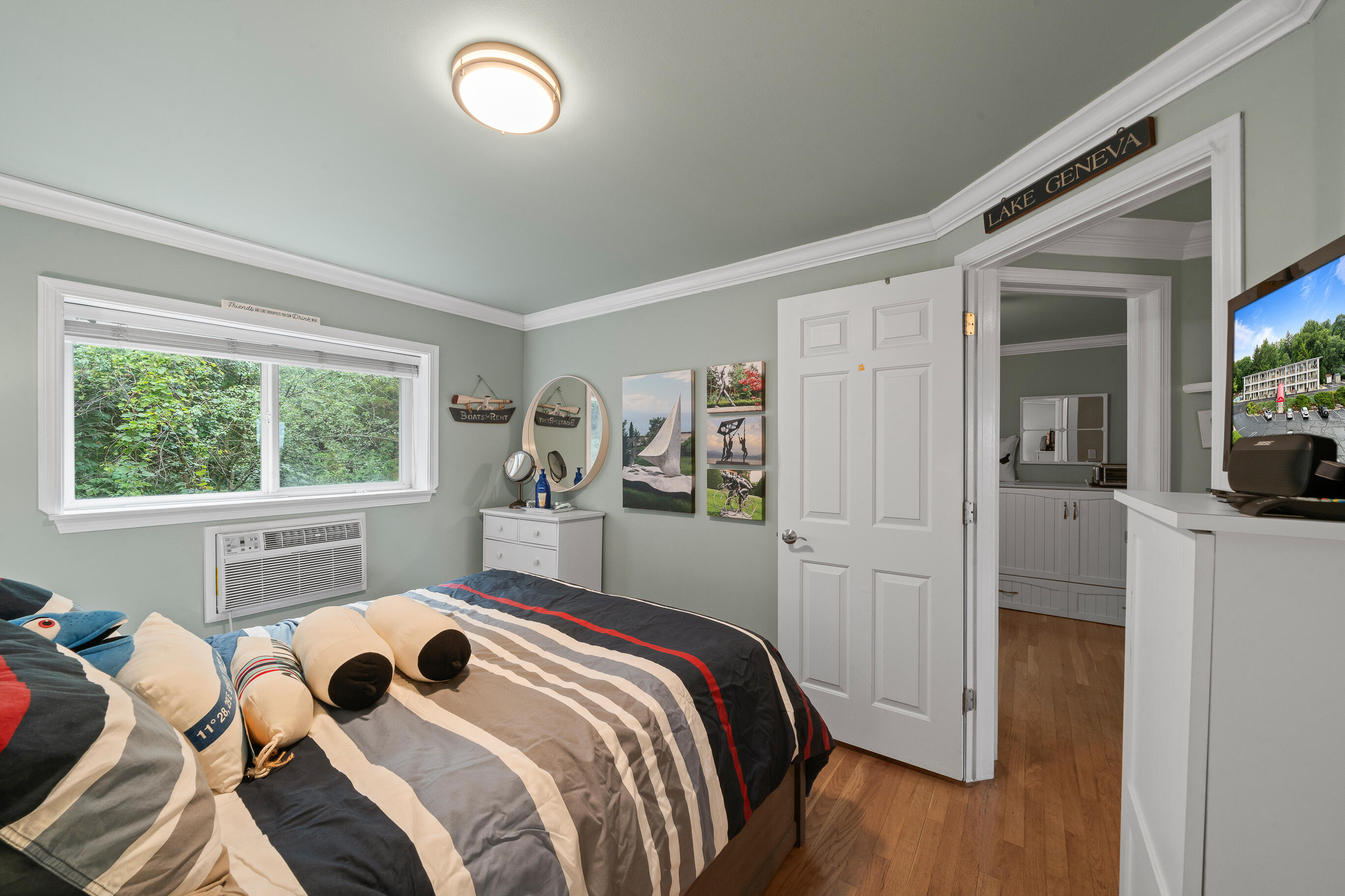 227 Dewey Ave Unit: 205