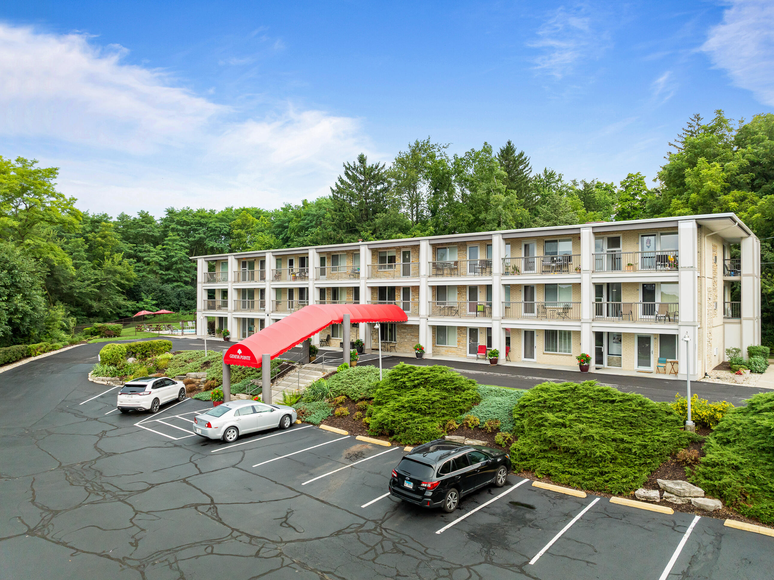 227 Dewey Ave Unit: 205
