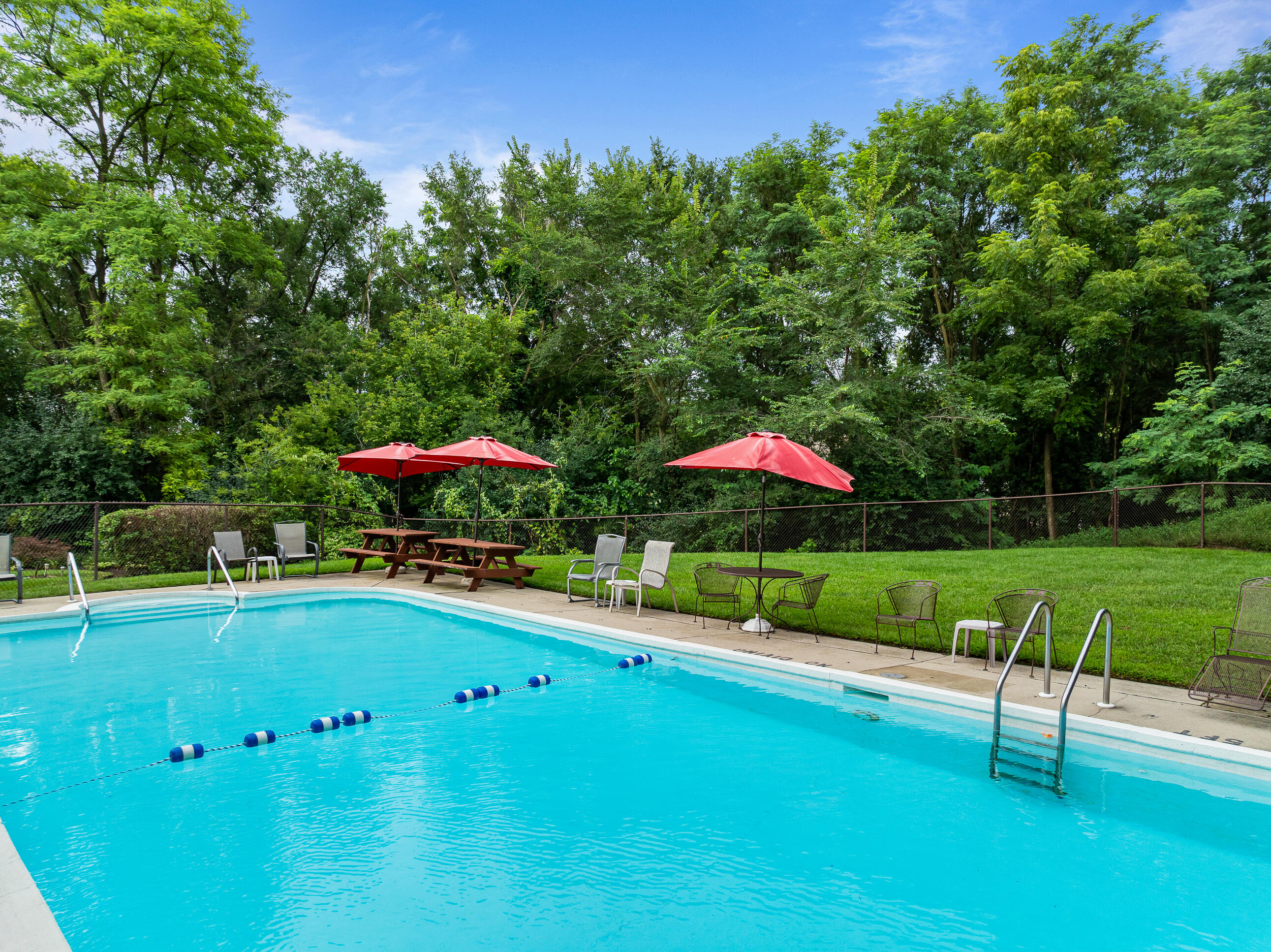 227 Dewey Ave Unit: 205