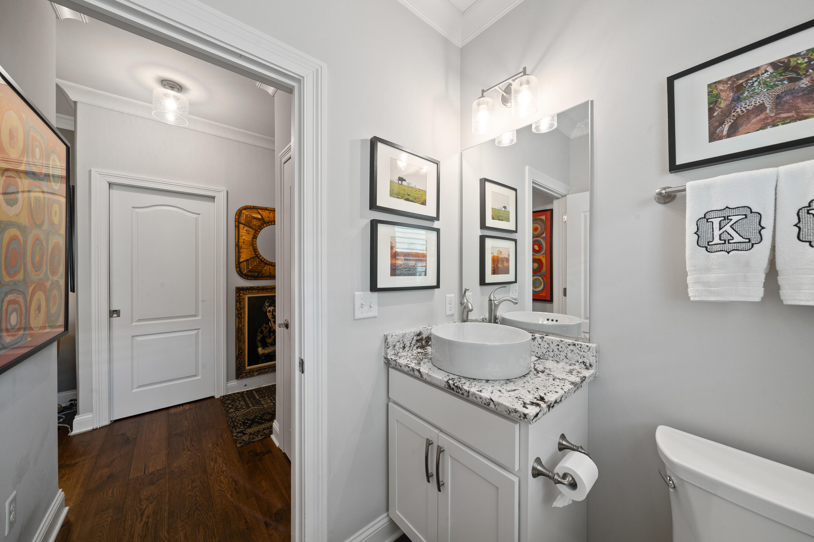 642 Baker St