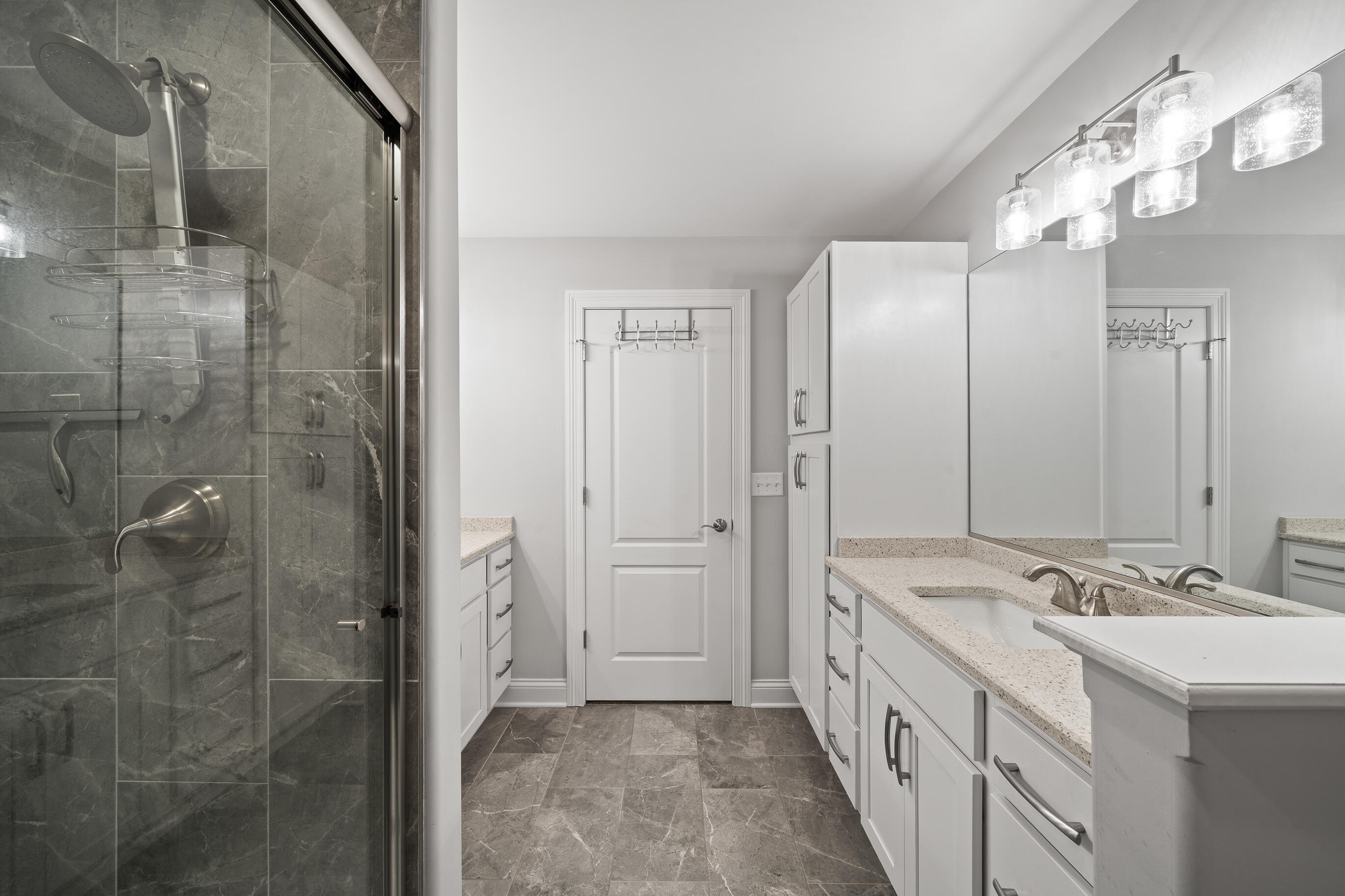 642 Baker St