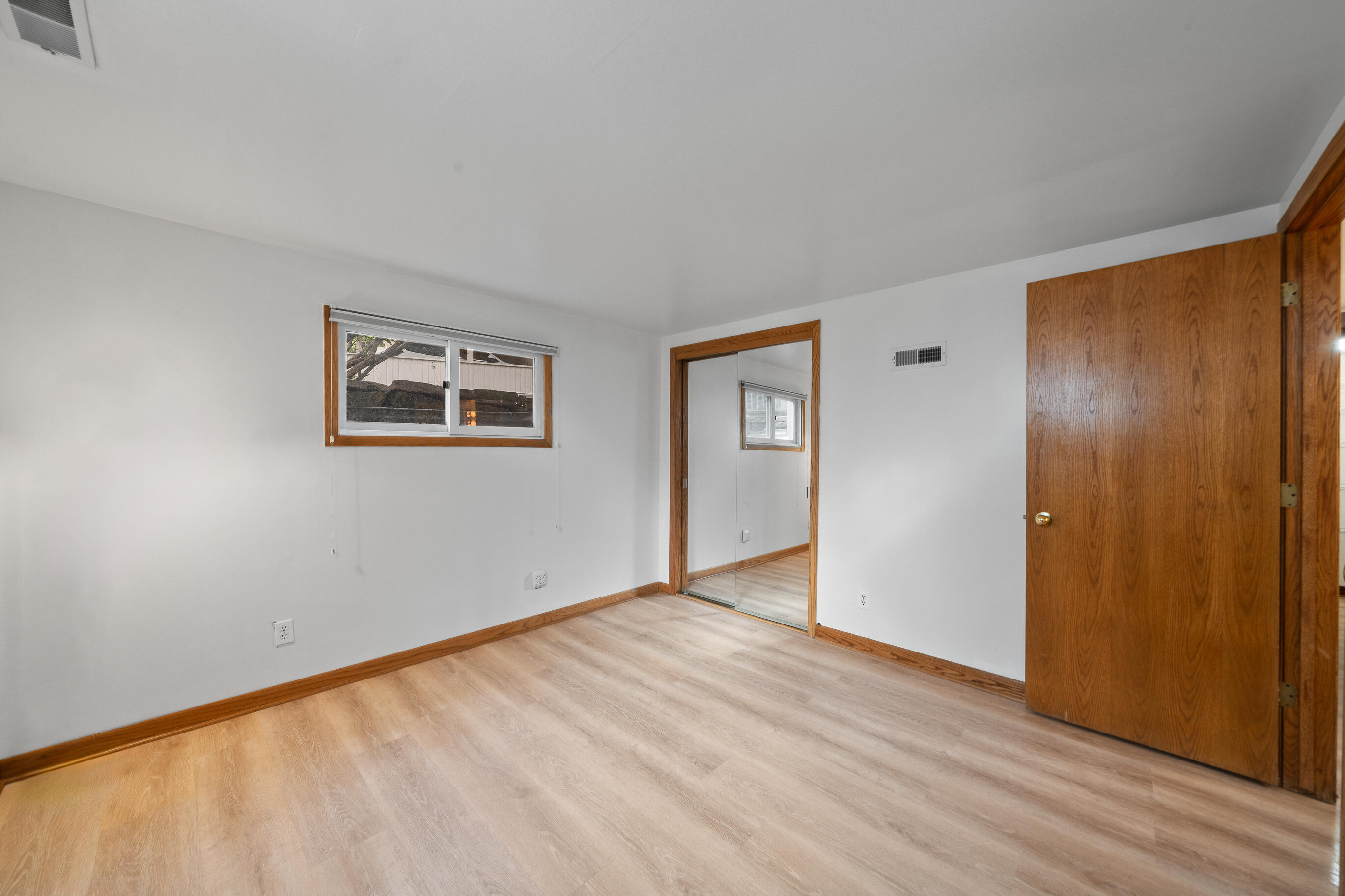 824 Tarrant Dr