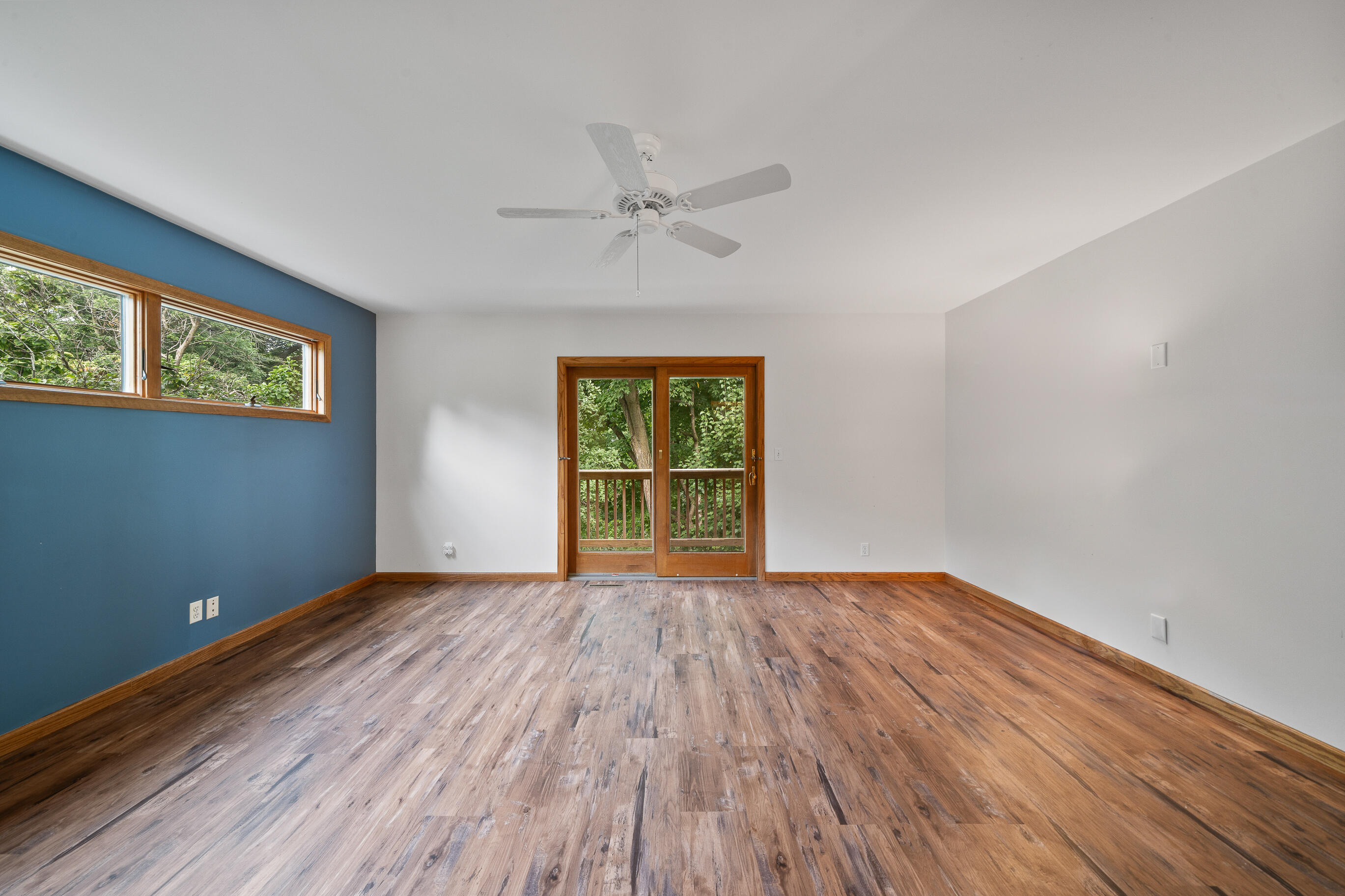 824 Tarrant Dr