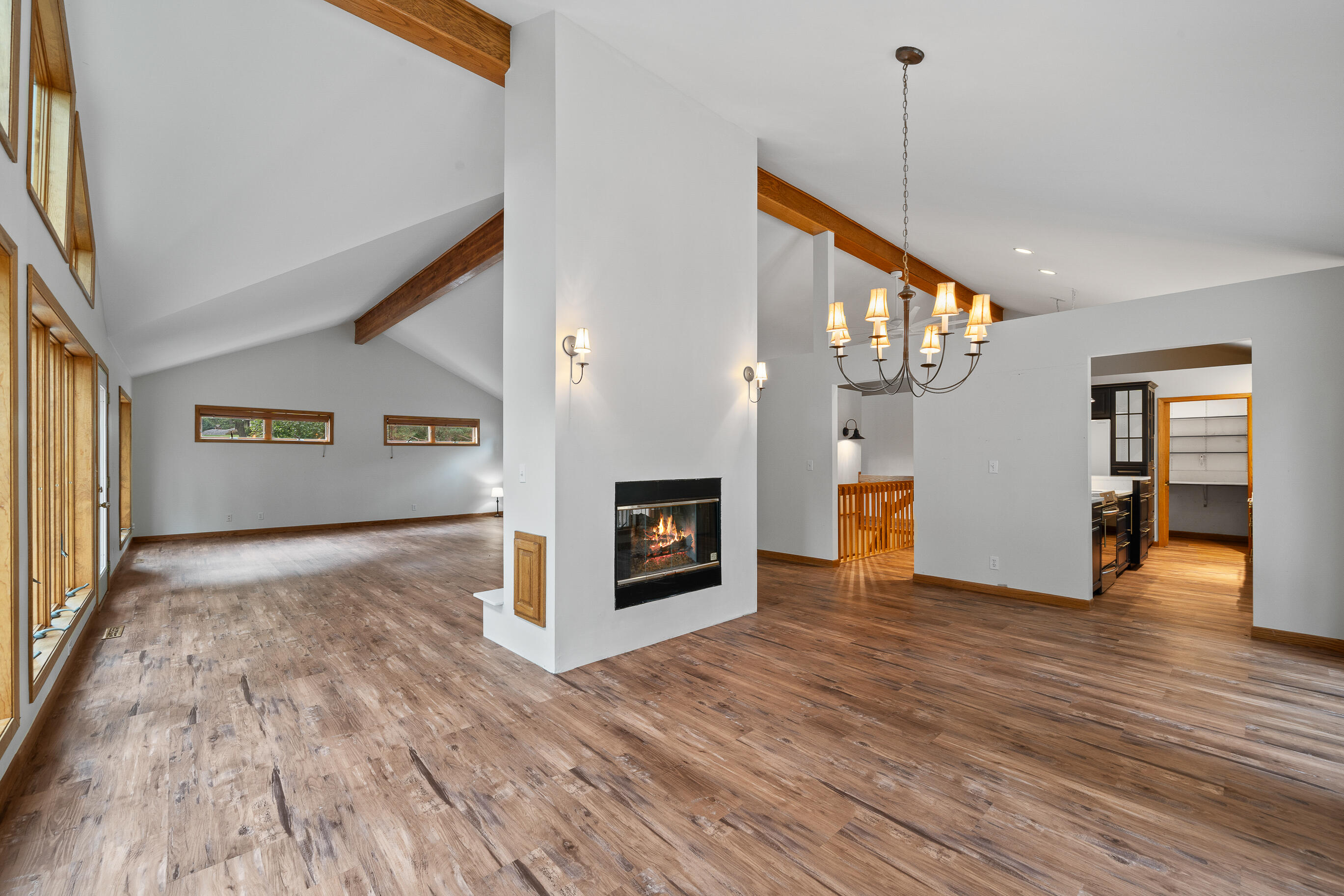 824 Tarrant Dr