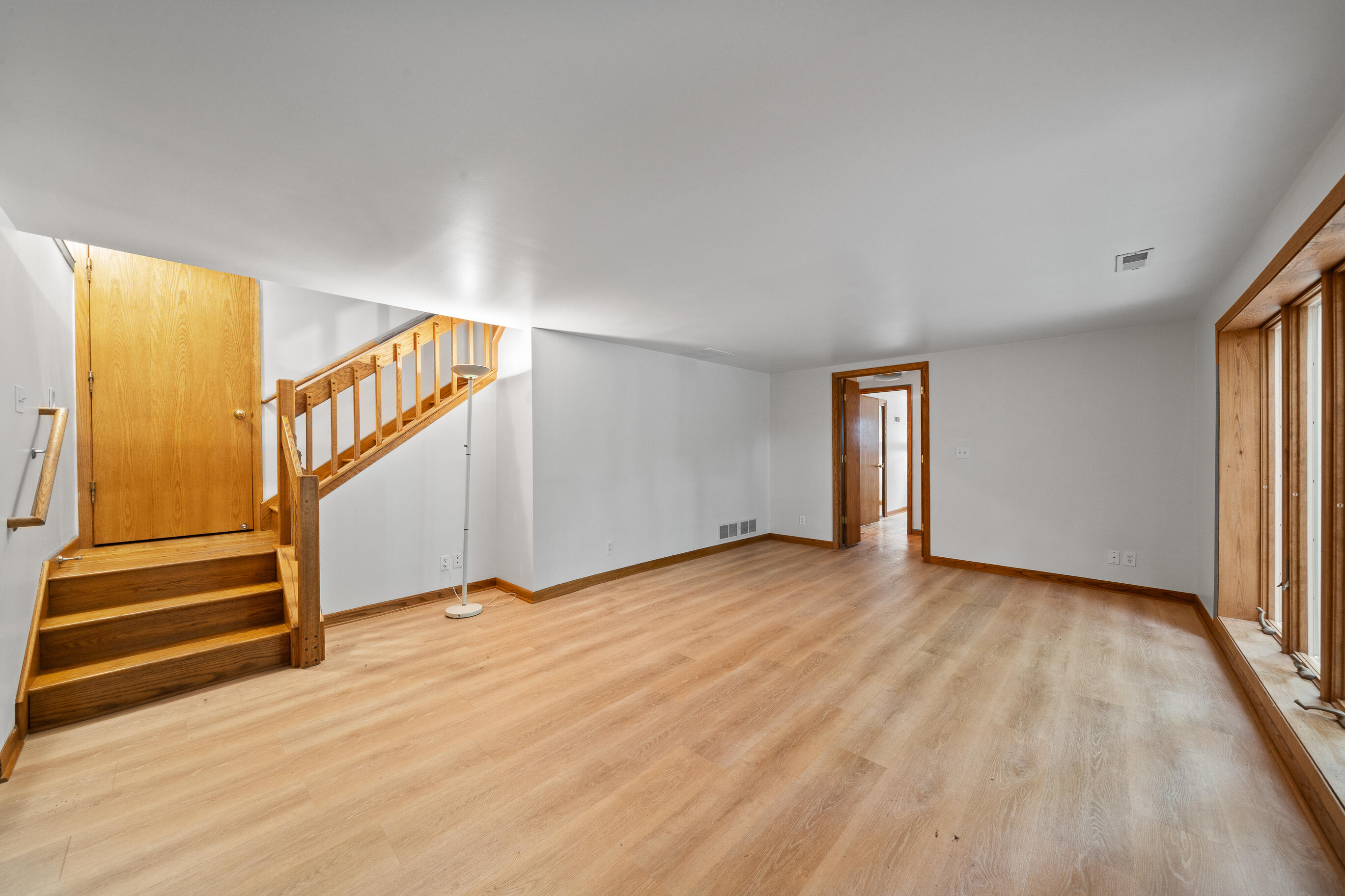 824 Tarrant Dr