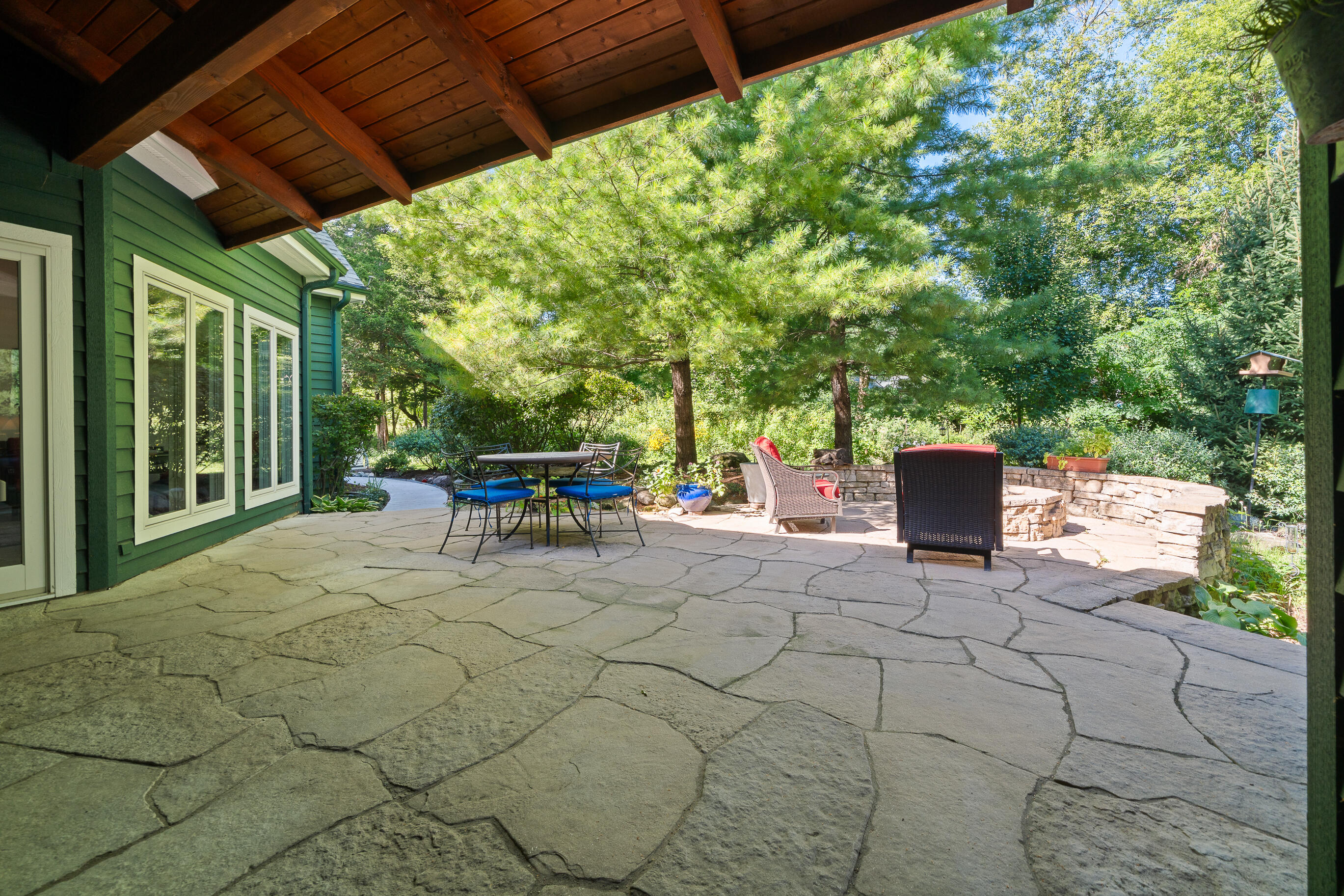 765 Brickley Ct