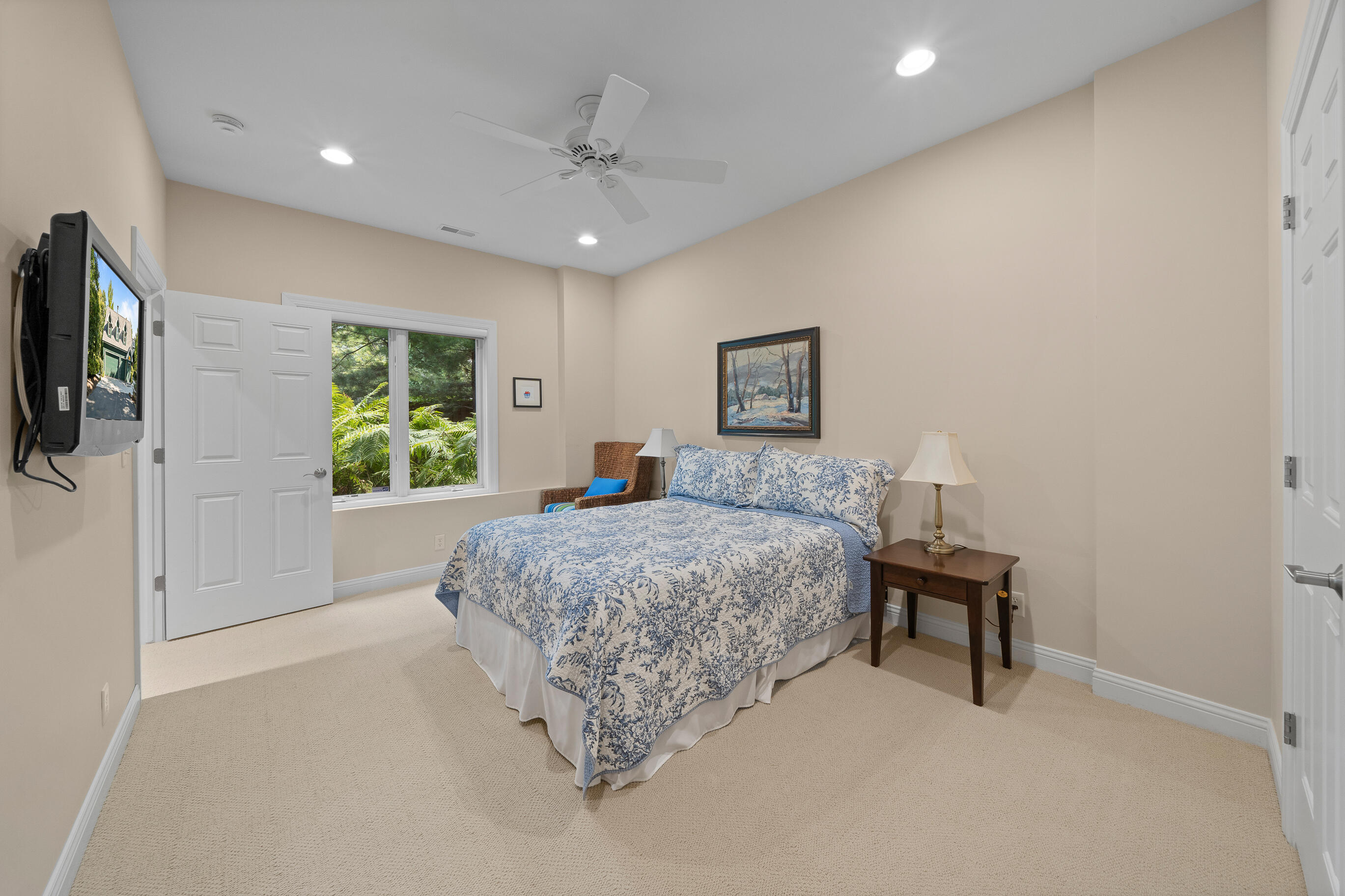 765 Brickley Ct