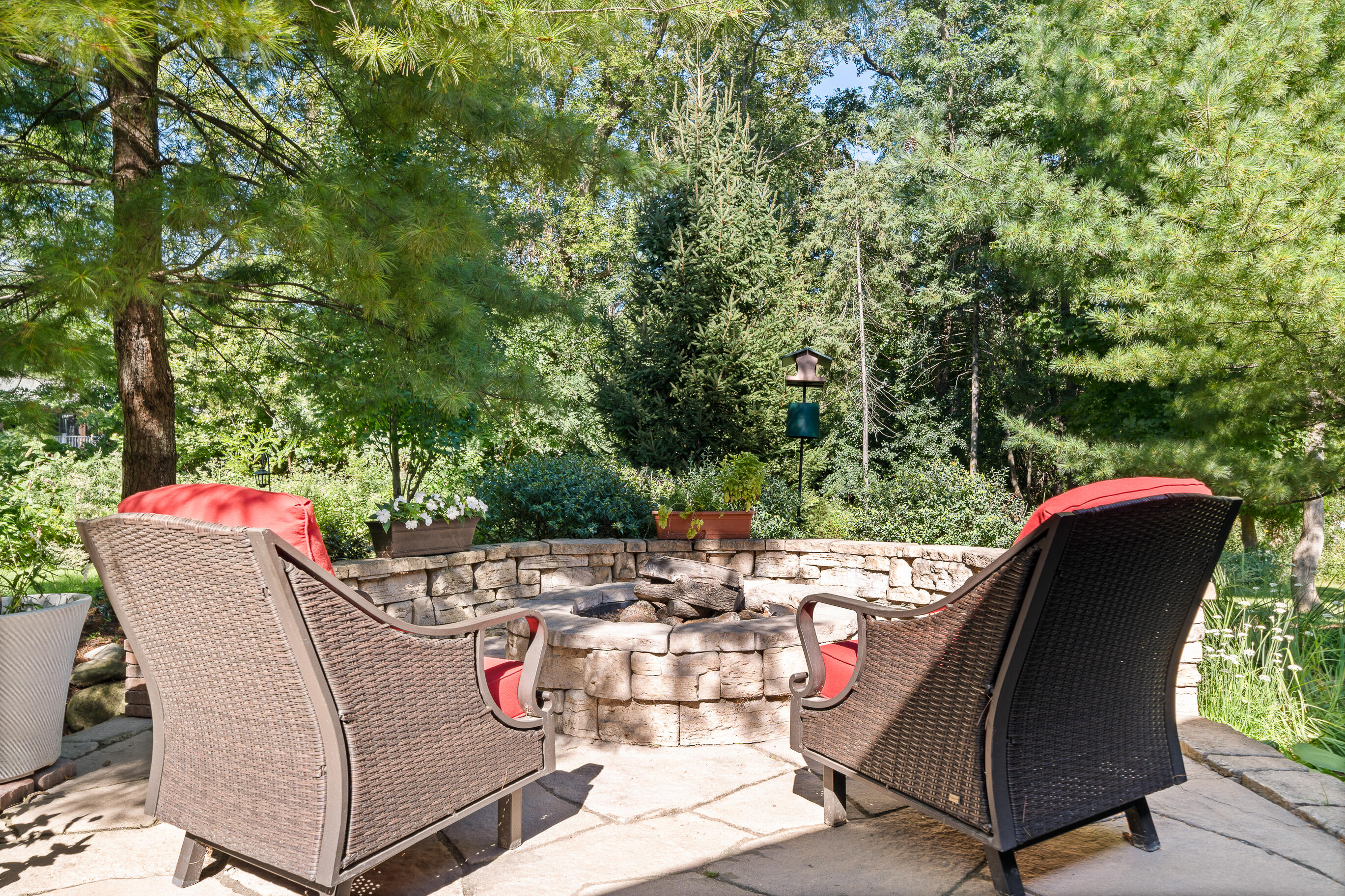 765 Brickley Ct