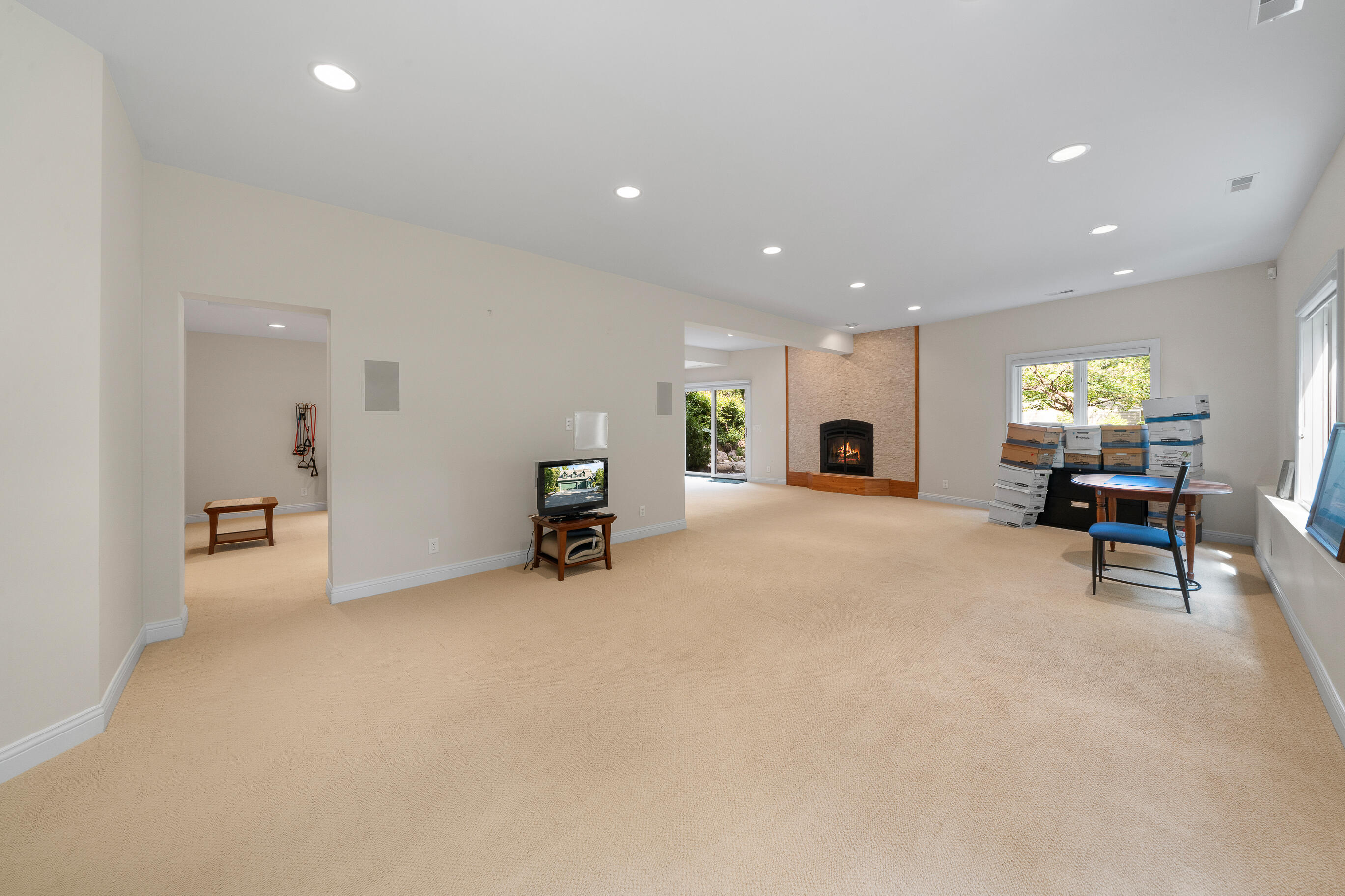 765 Brickley Ct