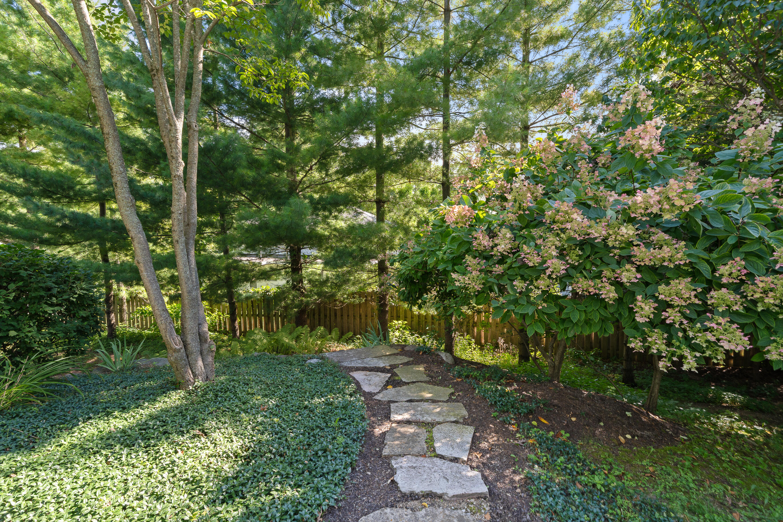 765 Brickley Ct