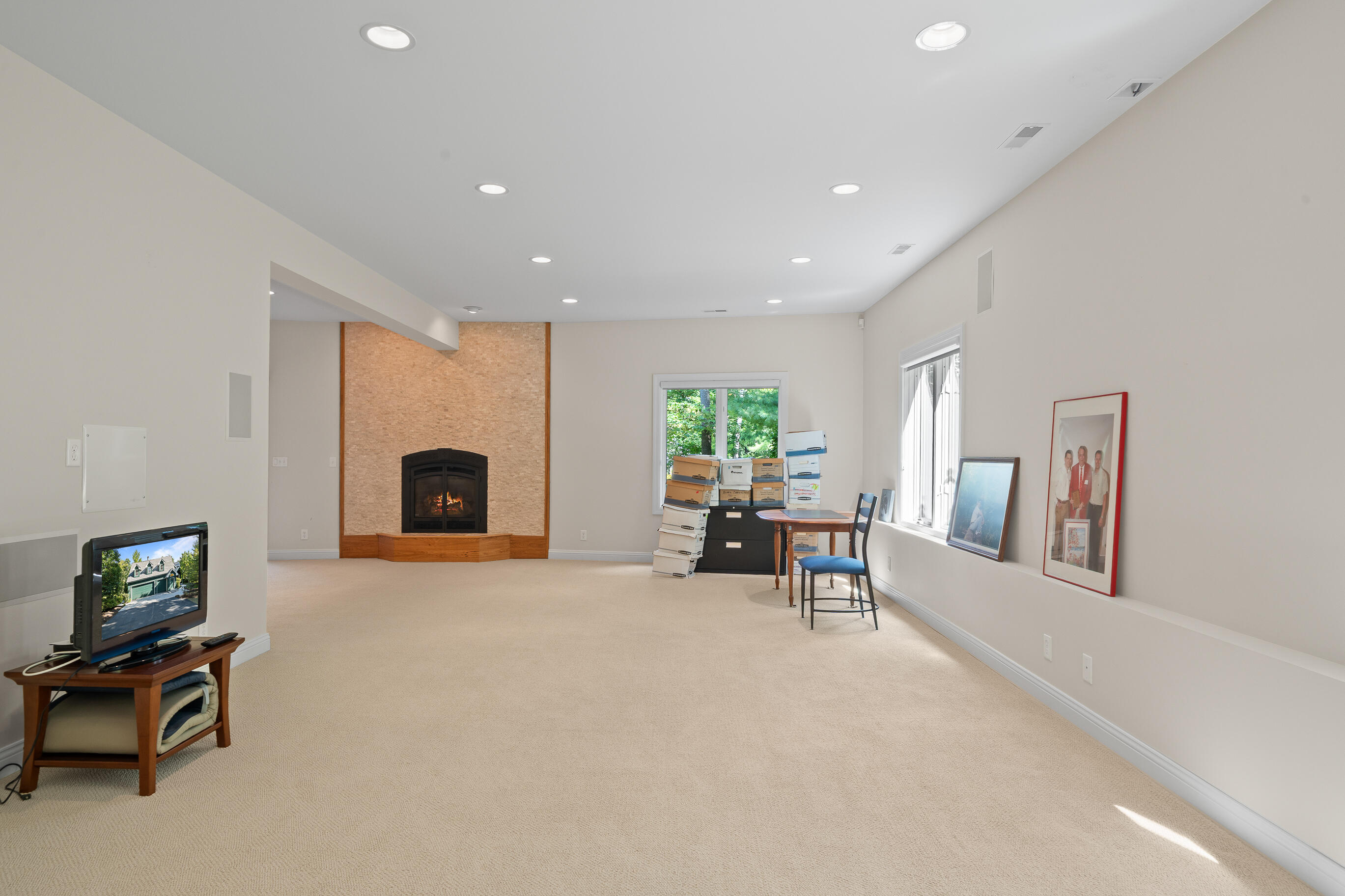 765 Brickley Ct