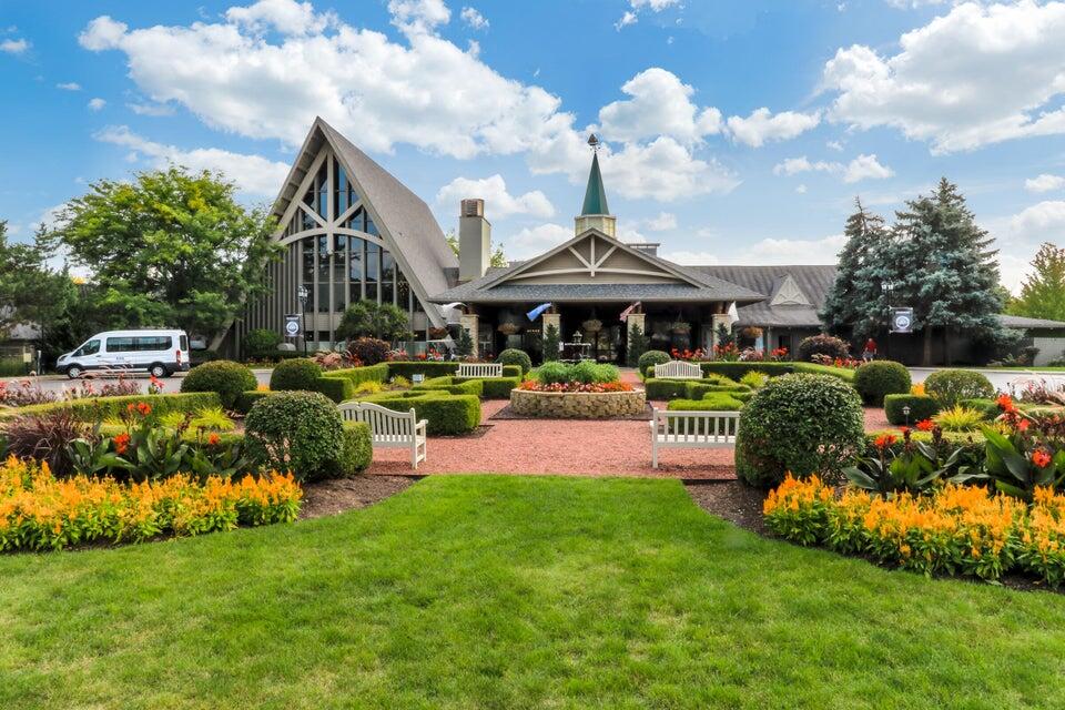 269 Fontana Blvd Unit: 570