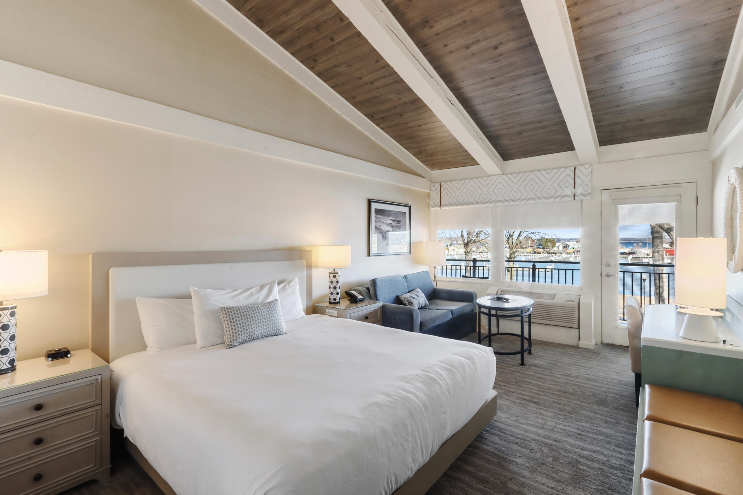 269 Fontana Blvd Unit: 570