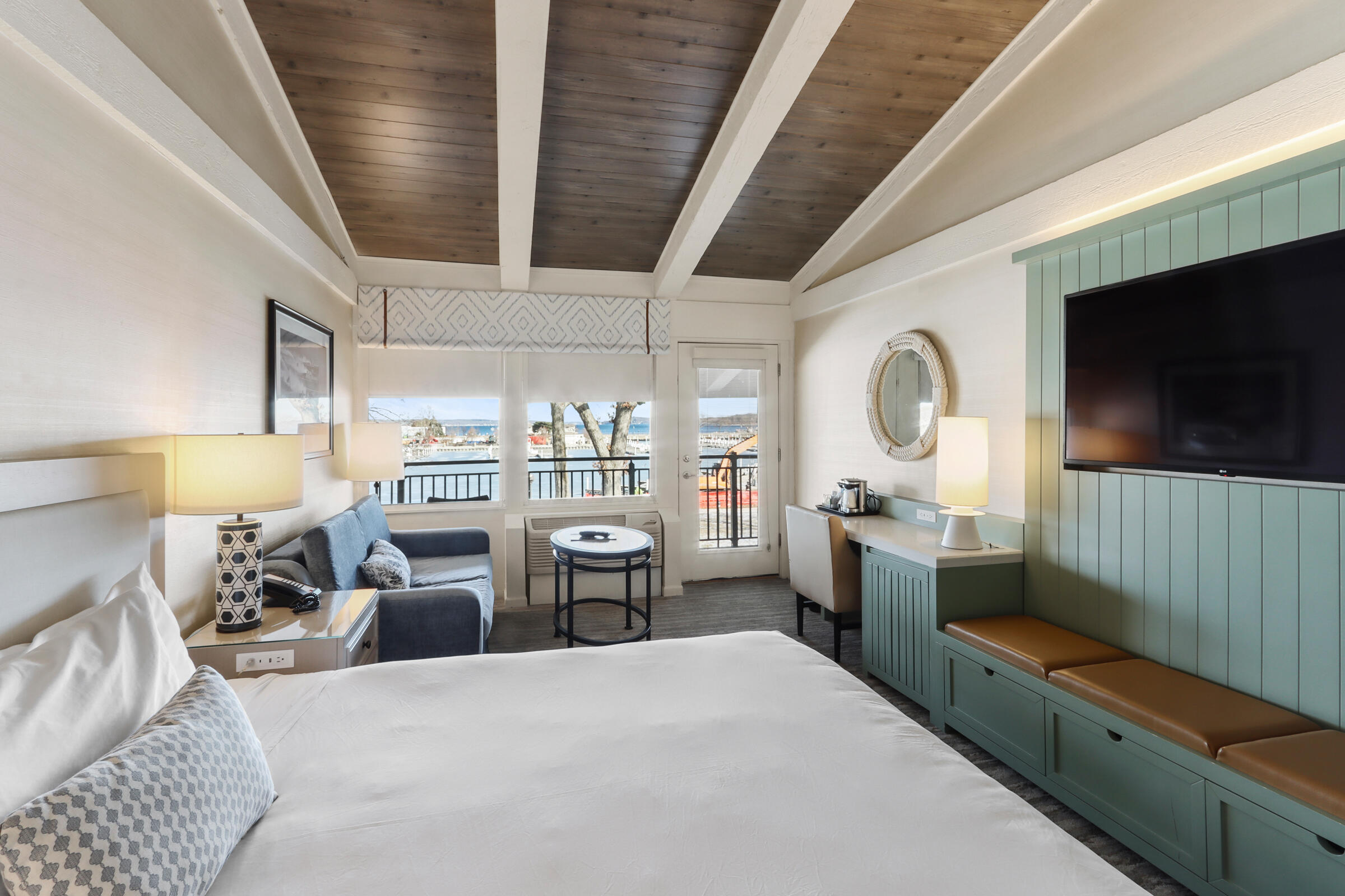 269 Fontana Blvd Unit: 570