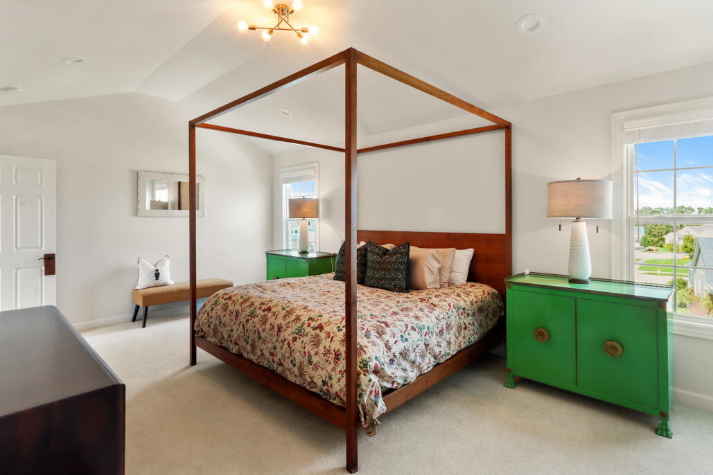 565 N Boulder Ridge Dr